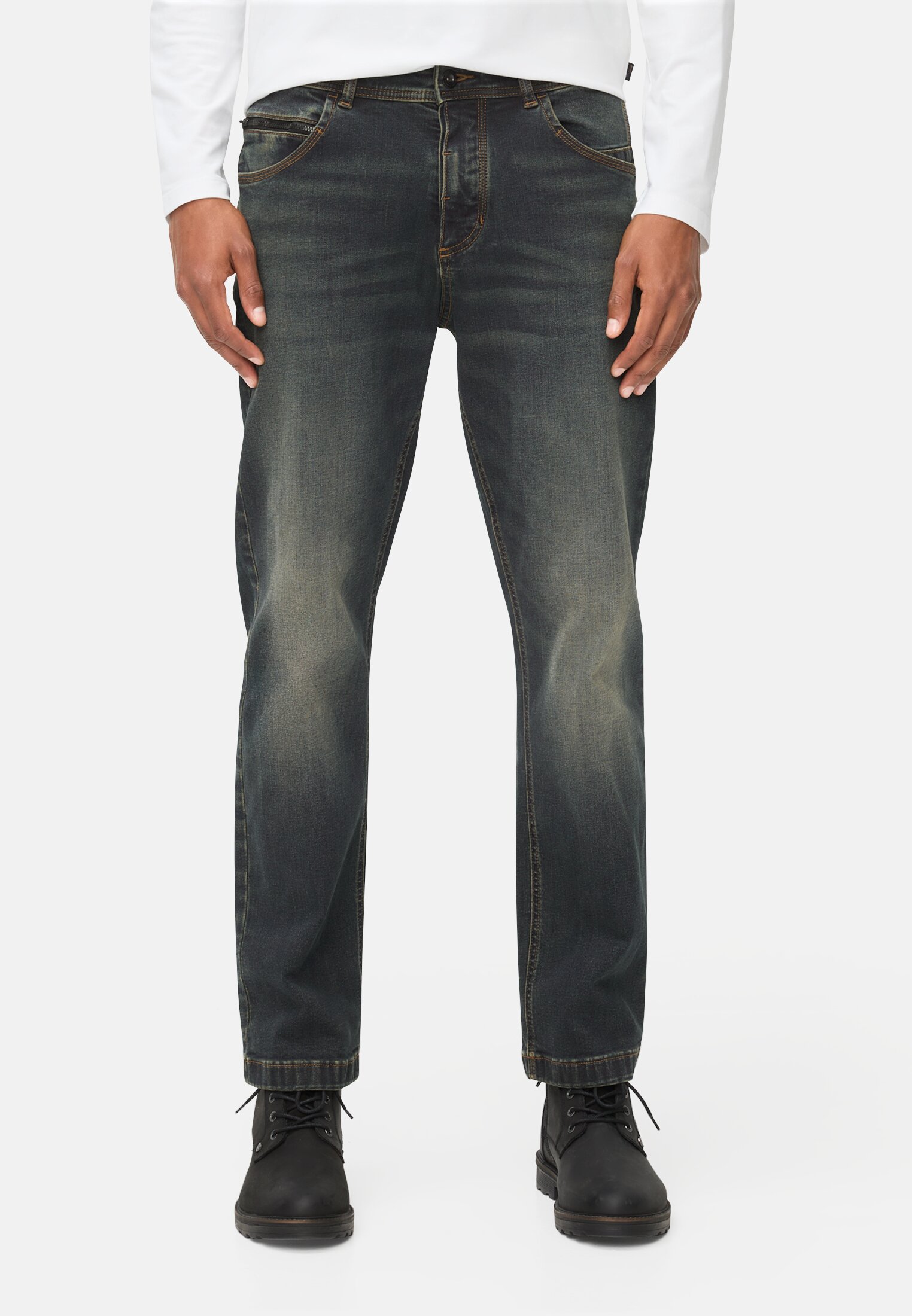 Heren fleXXXactive® Jeans Relaxed Fit Sepia bruin gedragen voor