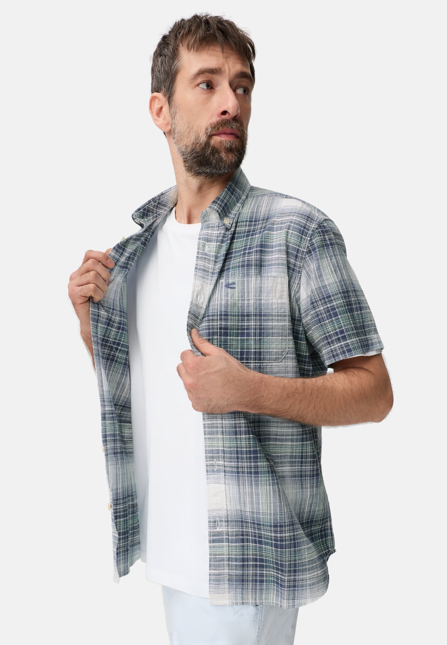 Heren Korte mouwen shirt met borstzakken Indigoblauw gedragen emotional