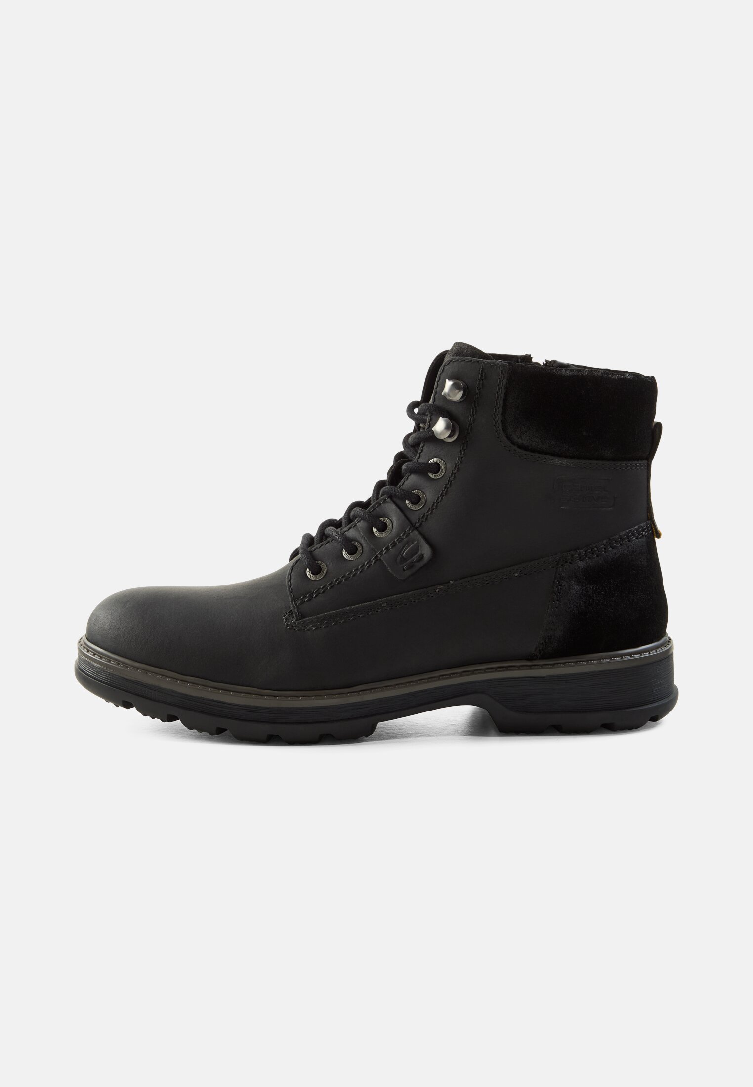 Men Boot with slip-resistant sole Black frontal front
