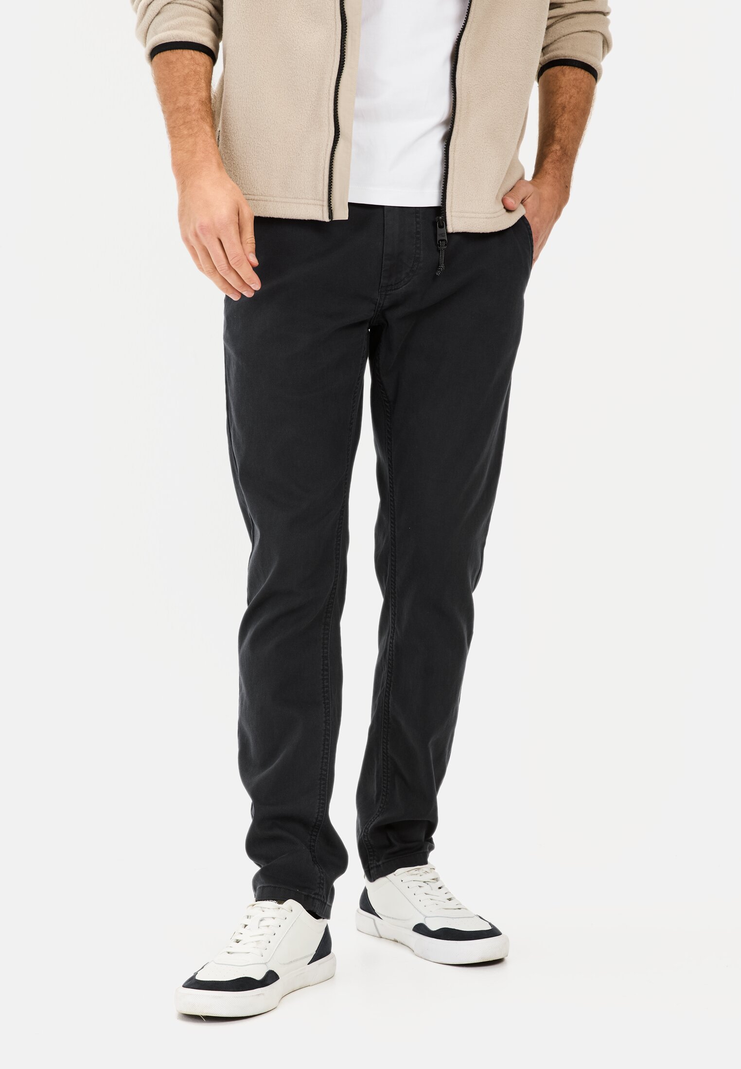 Men Basic chino slim fit Dark blue worn front