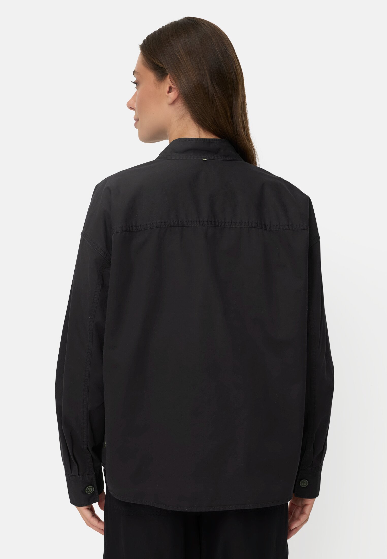 Vrouwen Blouse met lange mouwen en opstaande kraag Kaviaar gedragen achter