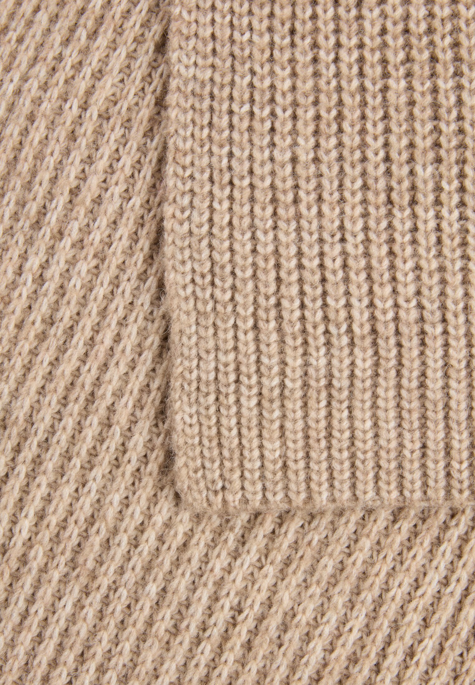 Women Scarf made of soft materialmix Caramel front close