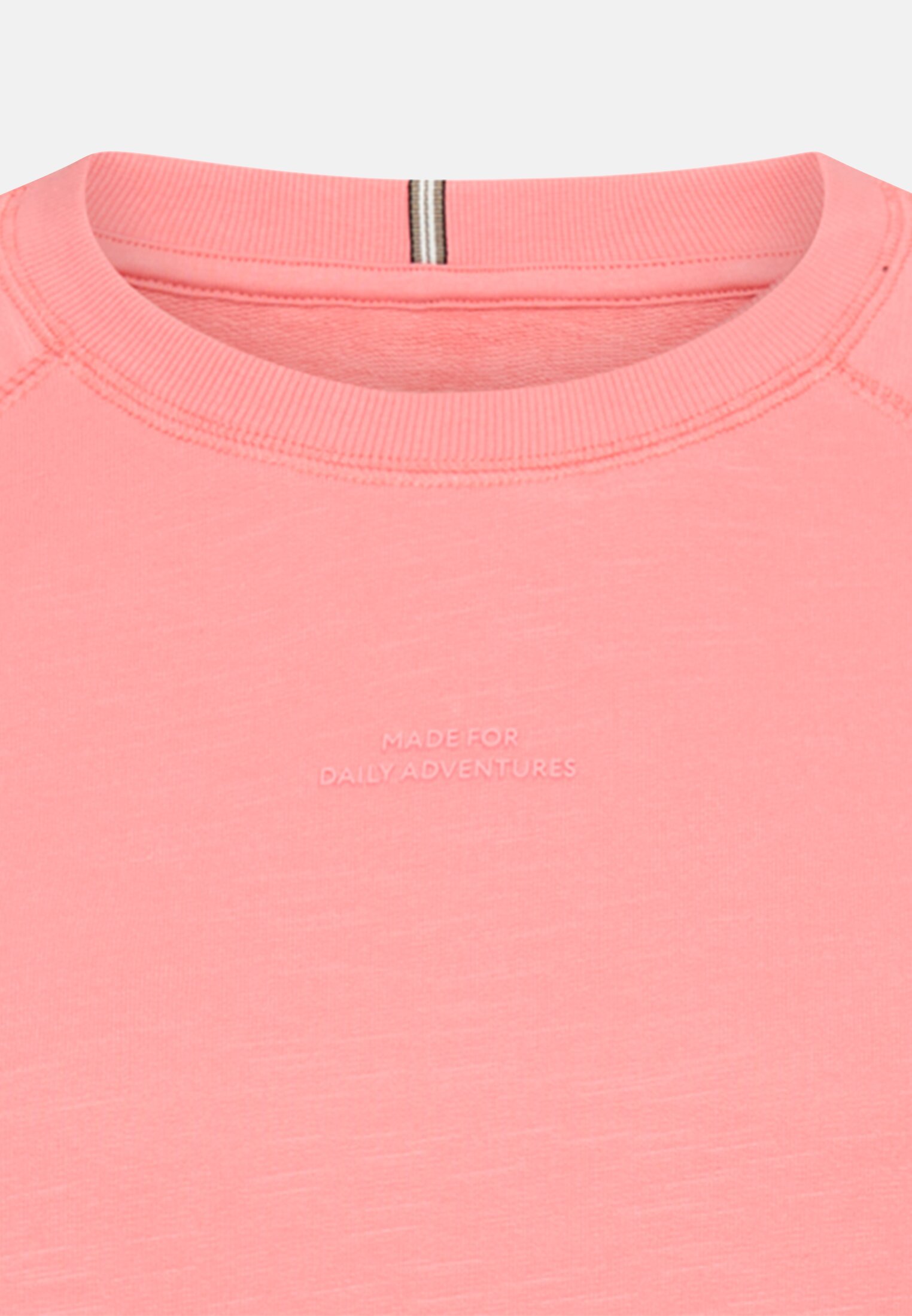 Damen Sweatshirt mit Raglanärmeln Beere vorne nah