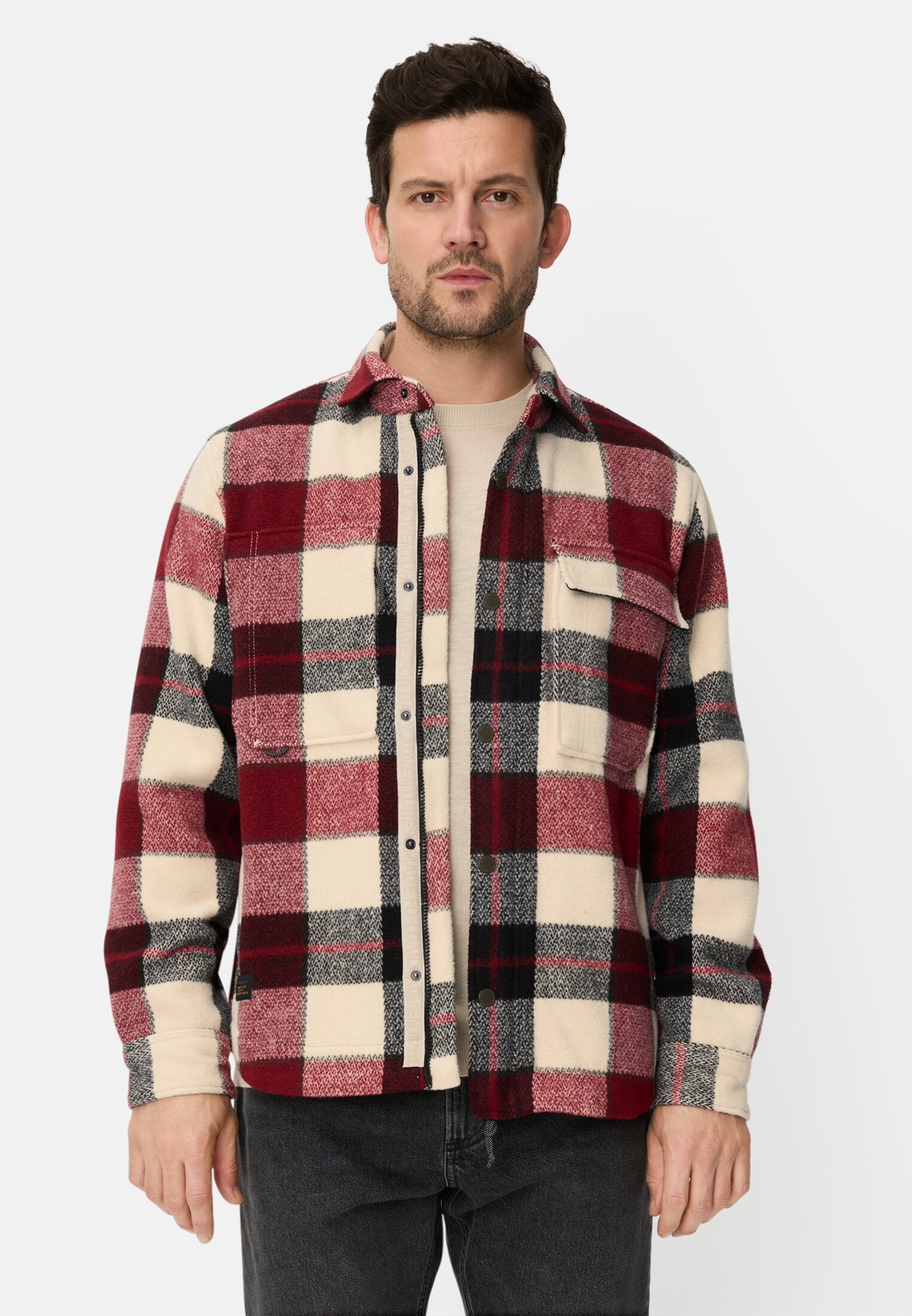 Men Overshirt with side pockets Amber red worn front