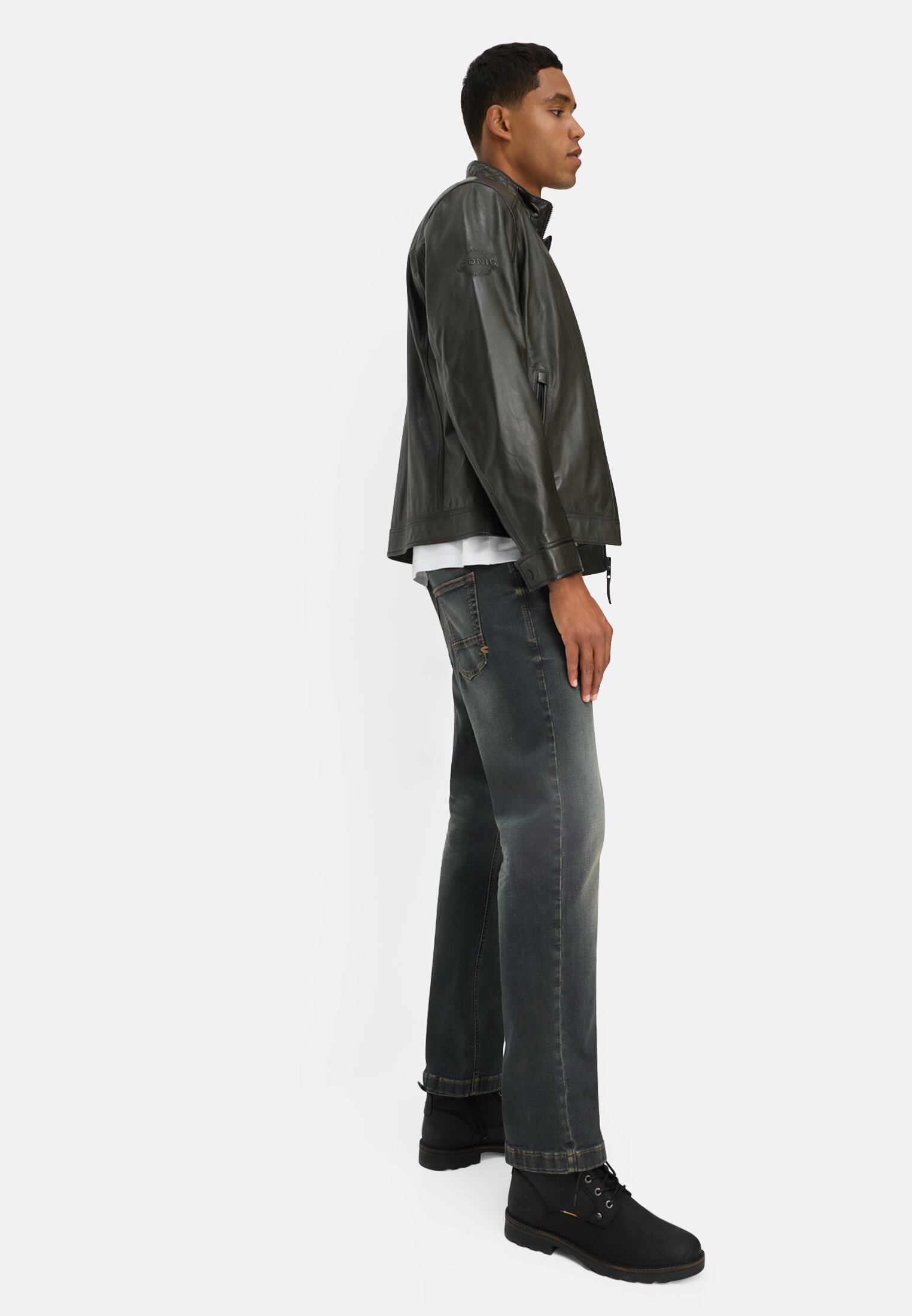 Men fleXXXactive® Jeans Relaxed Fit Sepia brown worn emotional