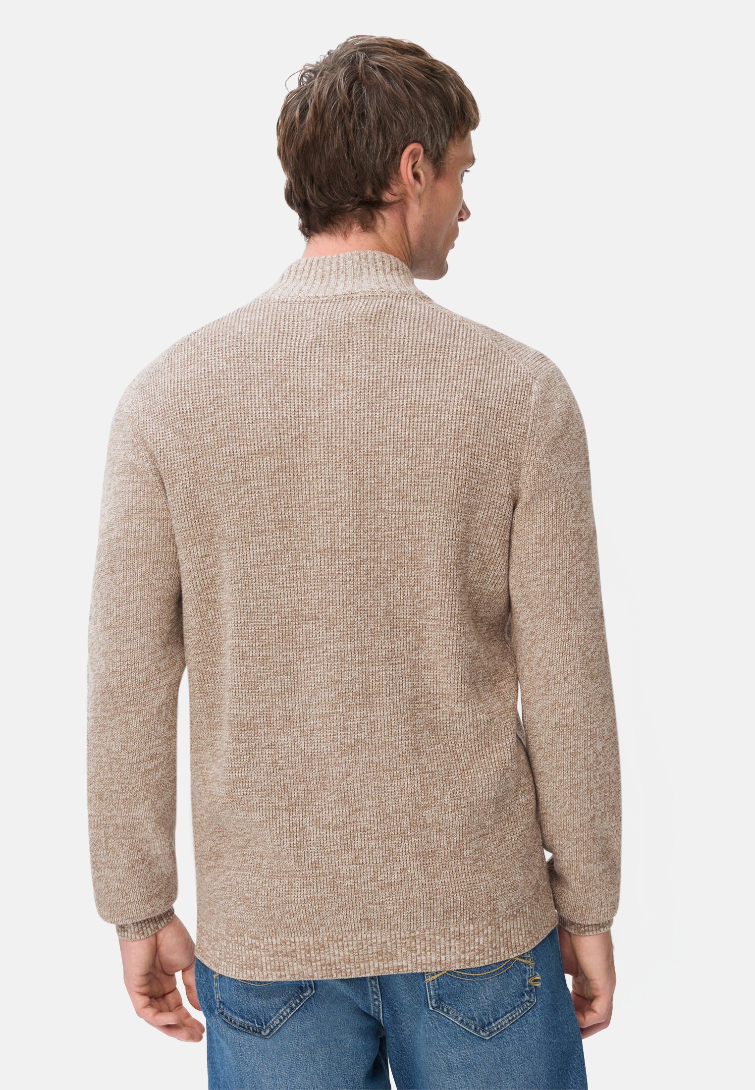 Heren Krachtige gebreide vest van katoenmix Beige gedragen achter
