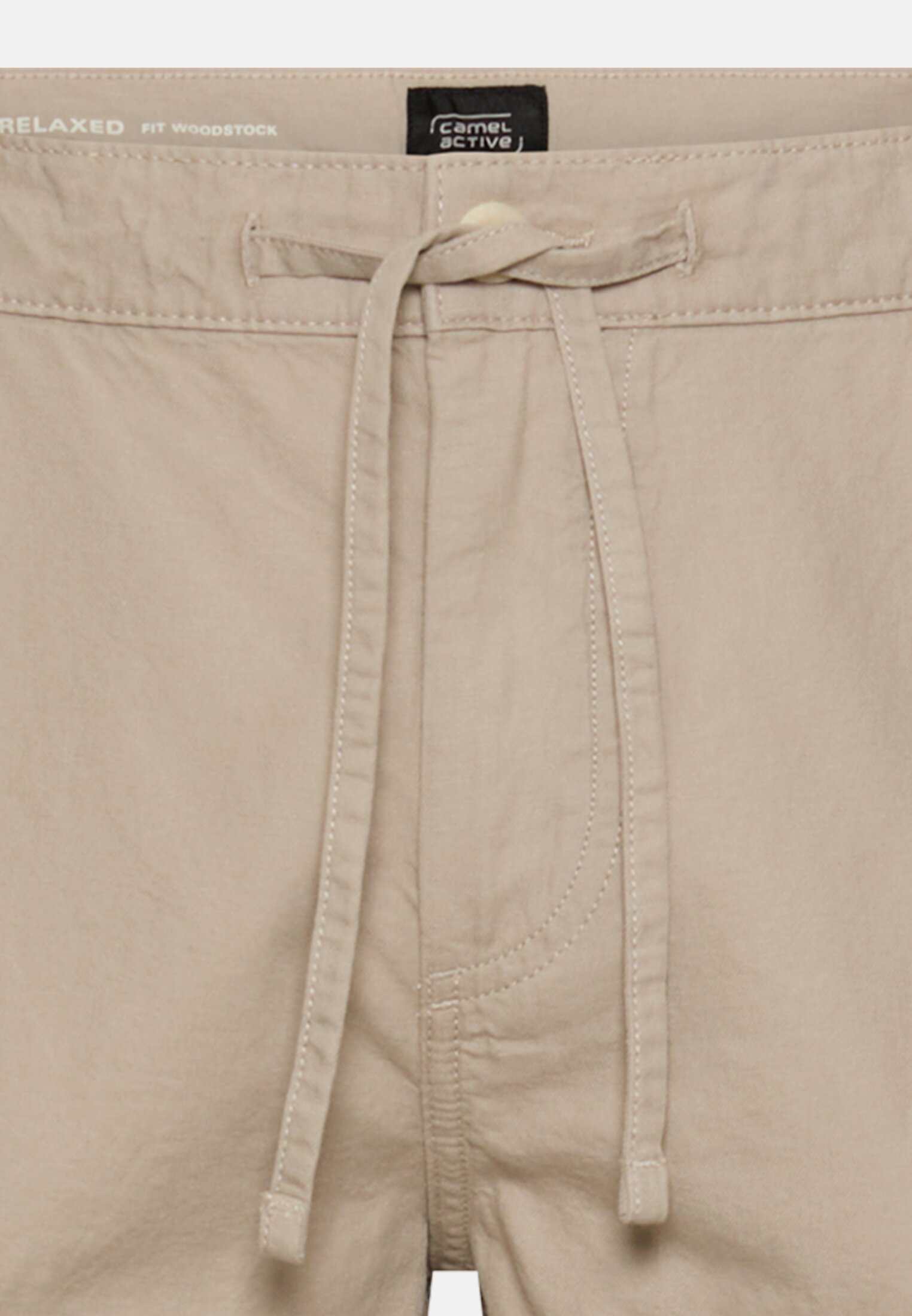 Men Cargo shorts with drawstring Beige front close