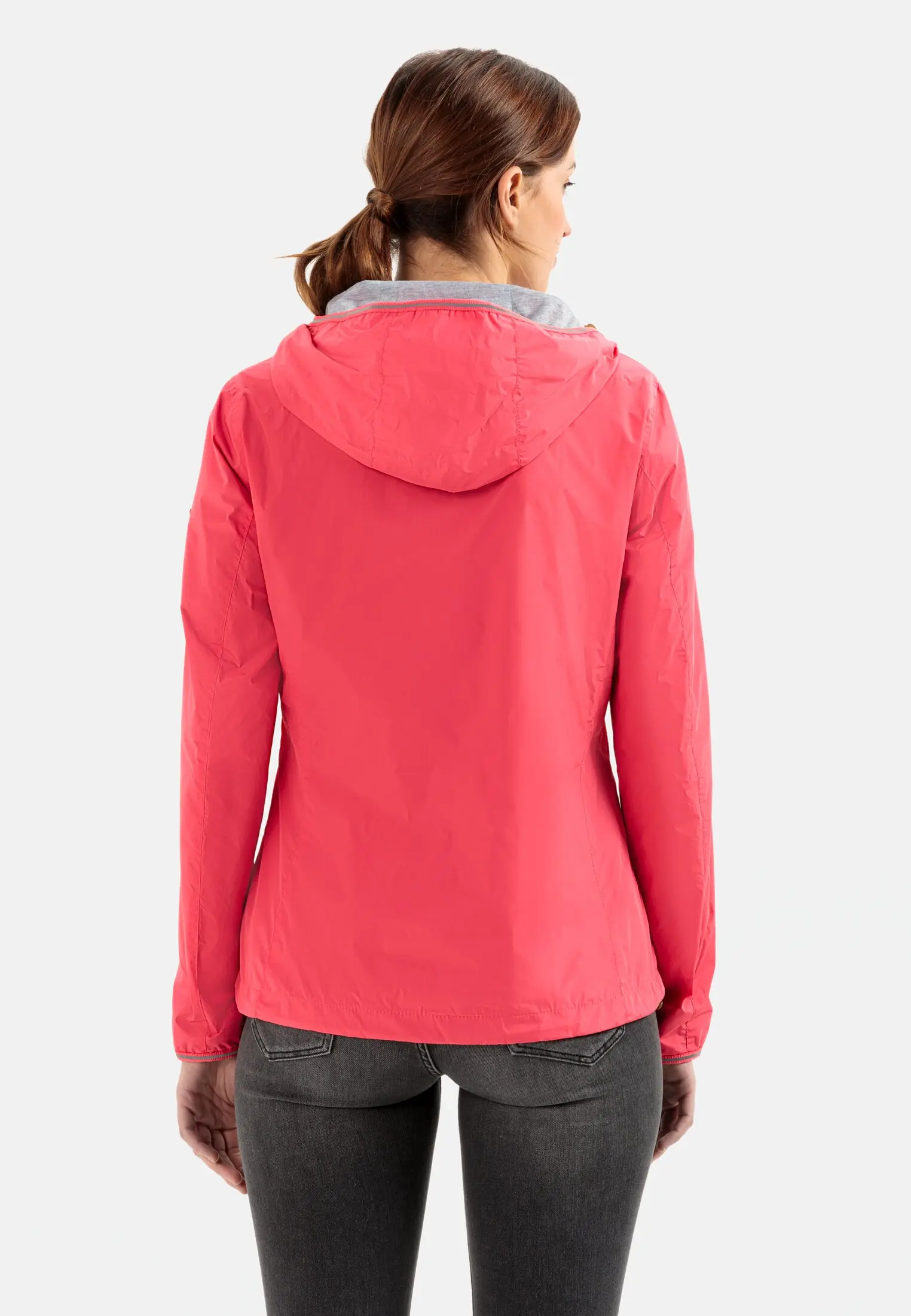 Light windbreaker for Women in pink camel active