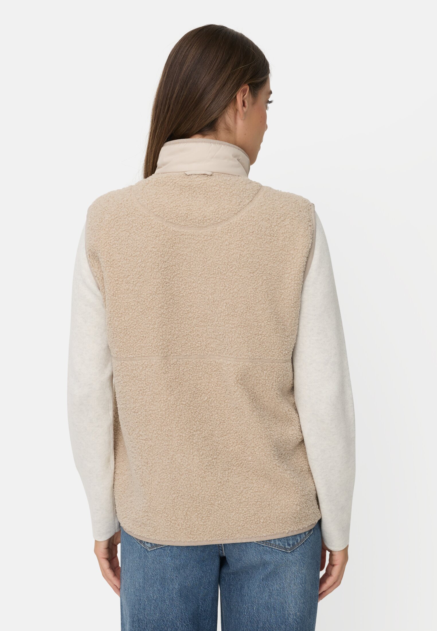 Women Short vest with reflective details Oats worn back