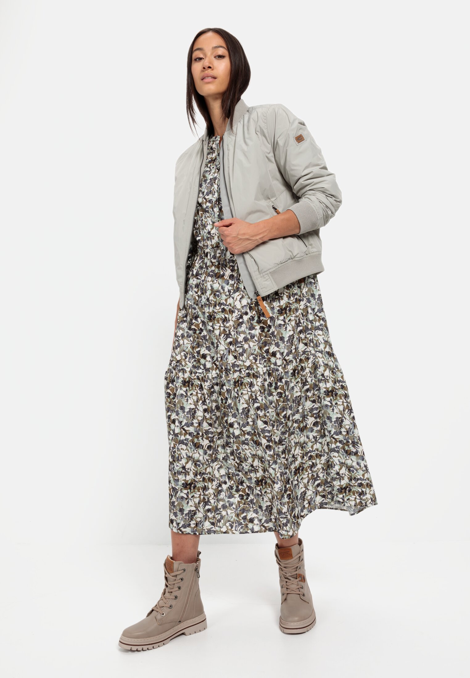 Women Slip-on dress with a longsleeve Eukalyptus worn emotional