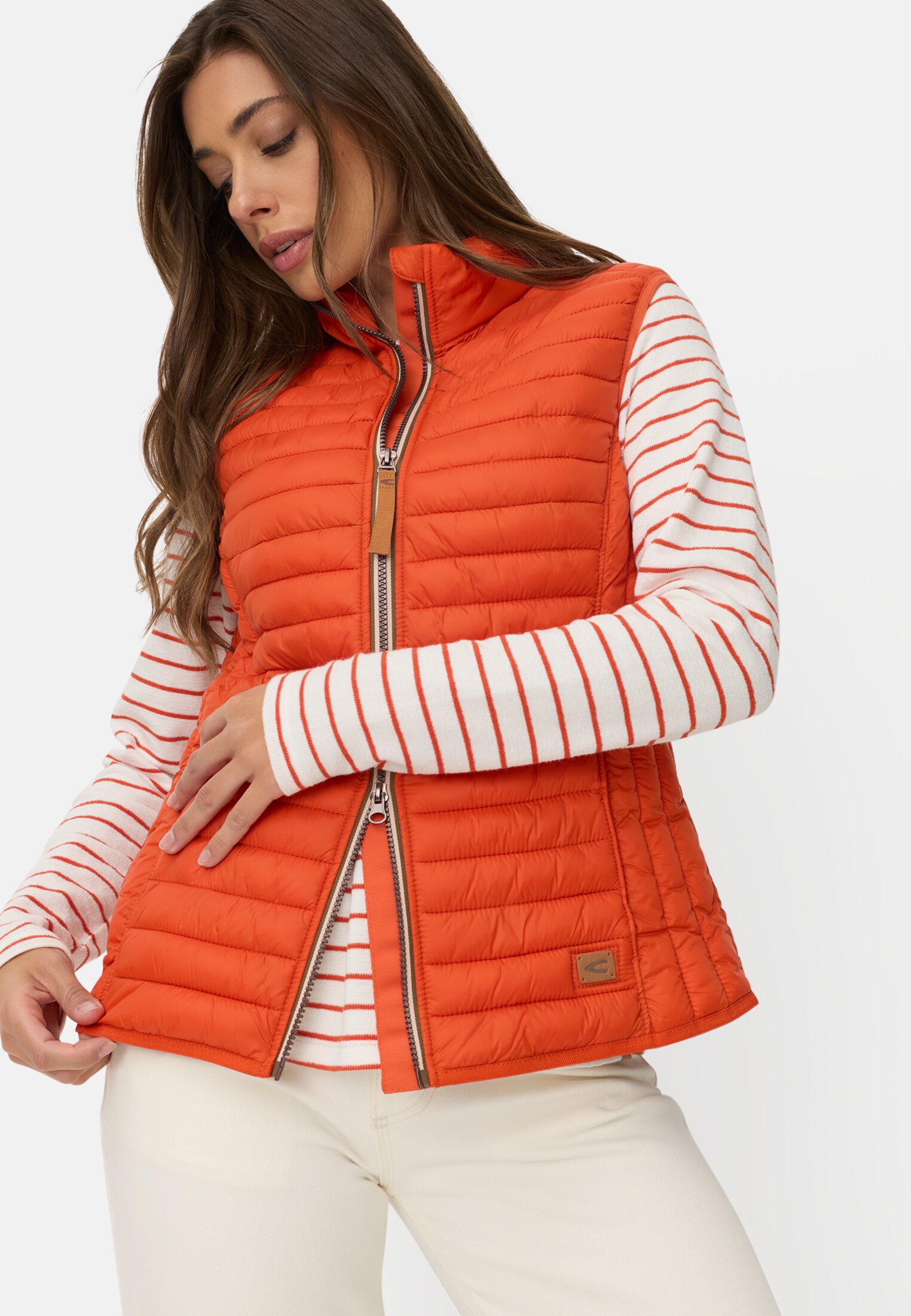 Women Windproof vest with two inner pockets Orange worn emotional