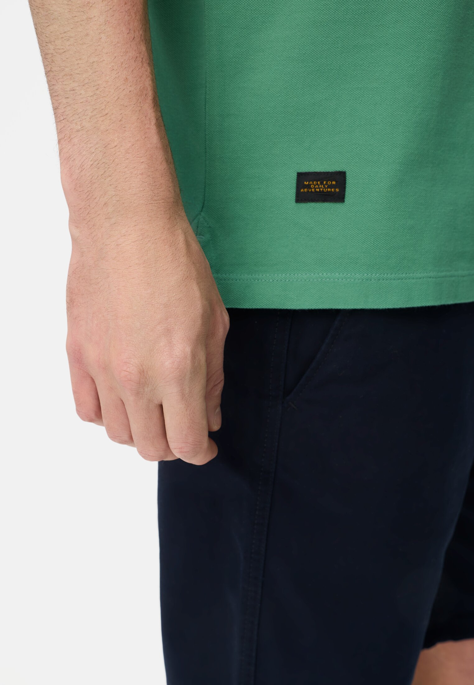 Men Polo shirt made of pure cotton Lagoon Green worn detail close