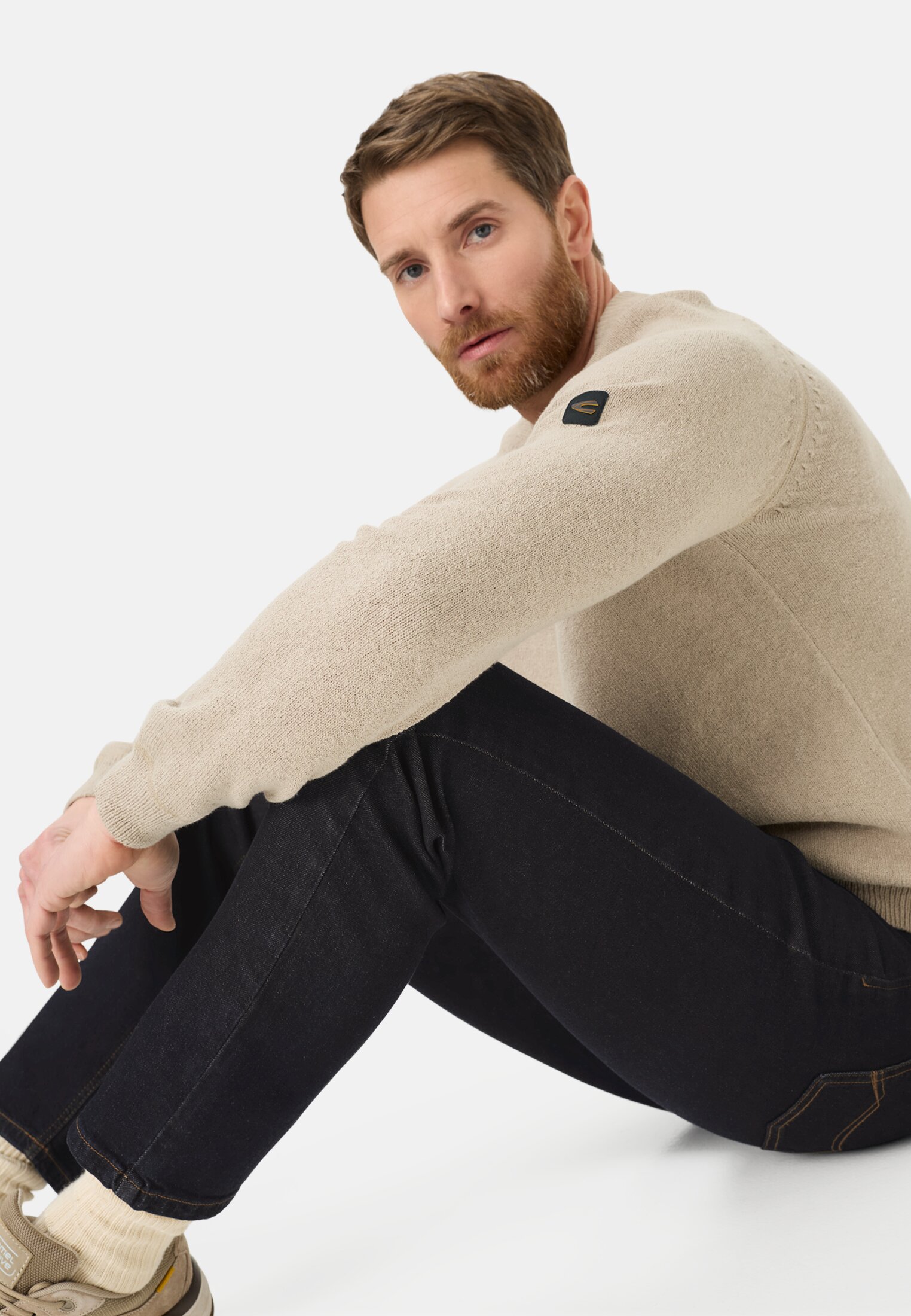 Heren Regular Fit 5-Pocket Denim Nachtblauw gedragen emotional 