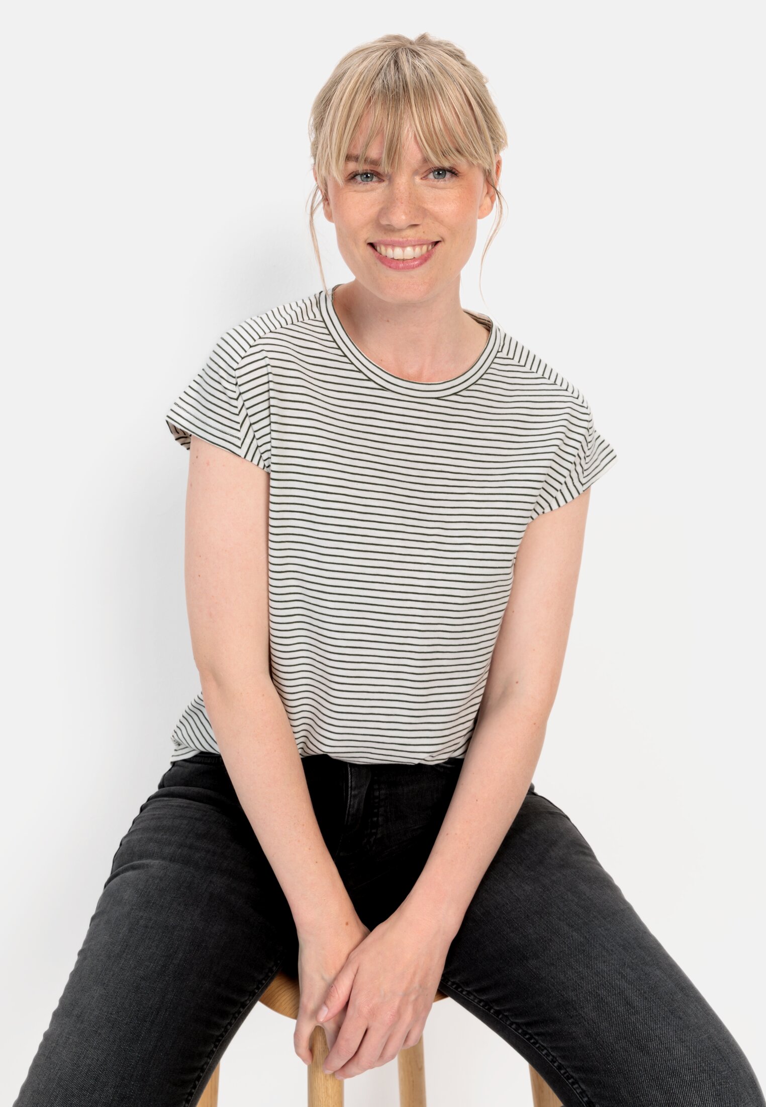 Women Striped shirt made from certified organic cotton Green worn front full body