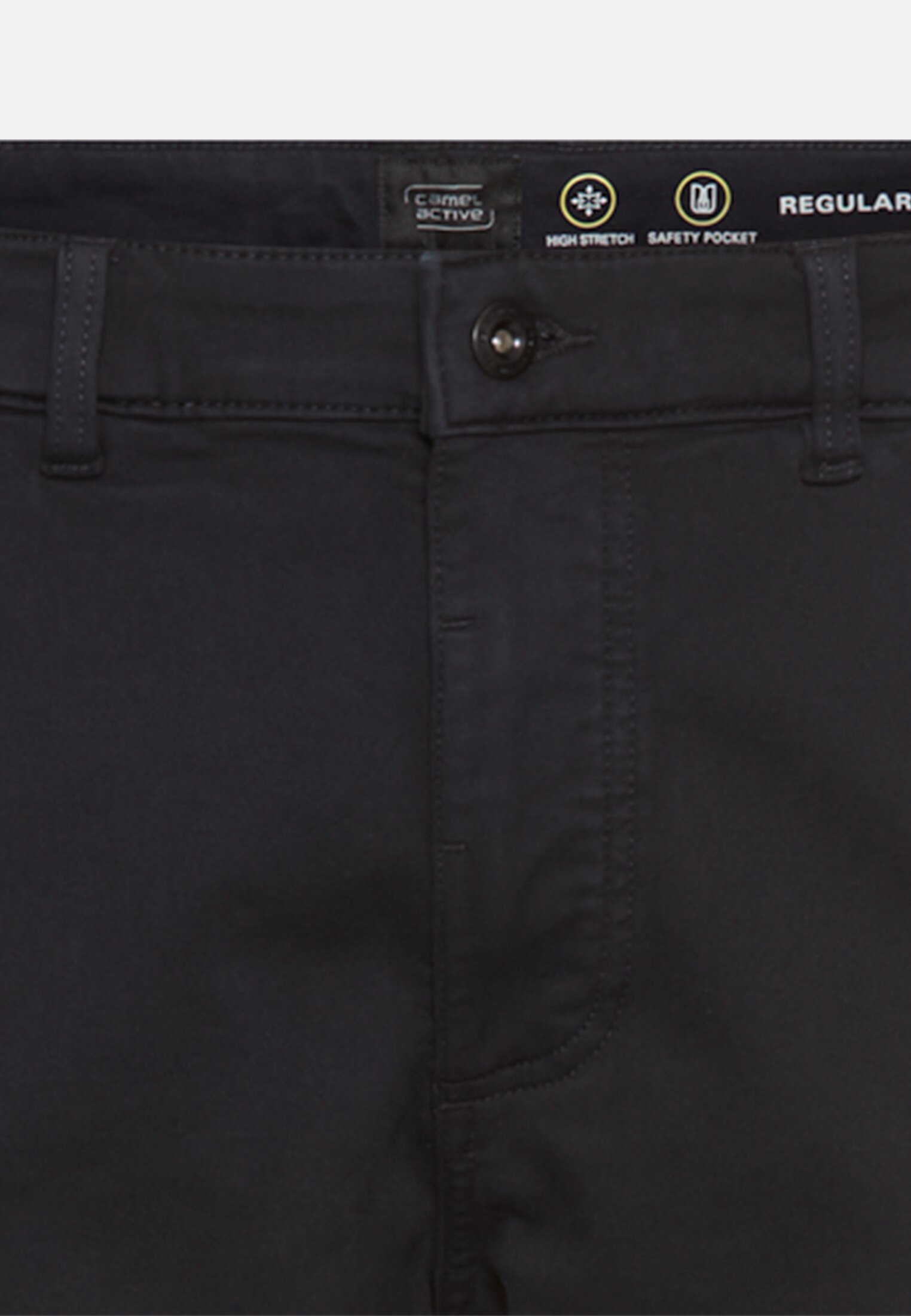 Herren Chino Regular Fit aus Baumwolle mit Stretchanteil Navyblau vorne nah
