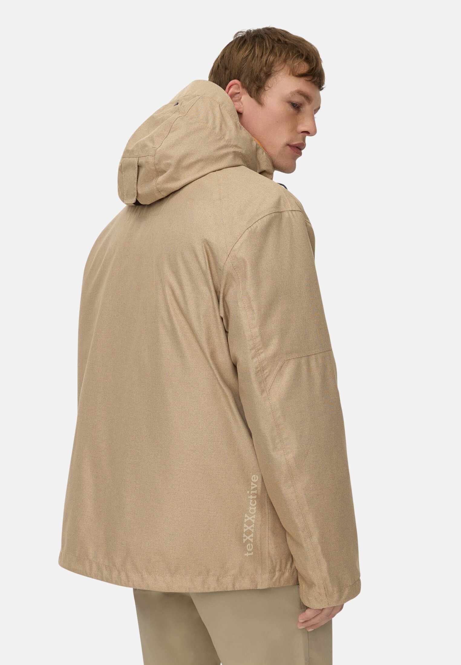 Herren teXXXactive® Jacke mit 2-in-1-Funktion Beige getragen hinten