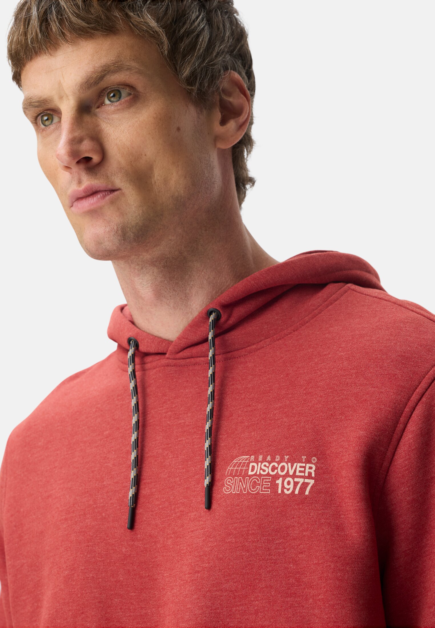 Men Hoodie with back print Terrarot worn detail close