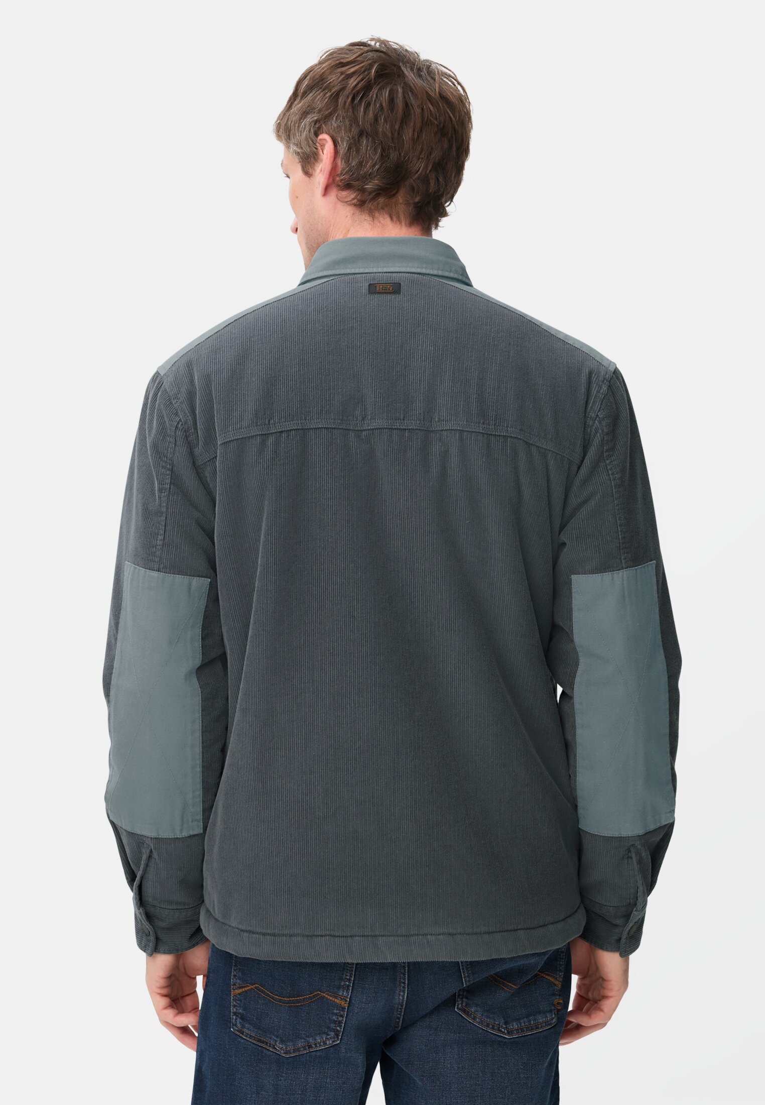 Herren Cord Overshirt mit Teddyfleece Tintenblau getragen hinten