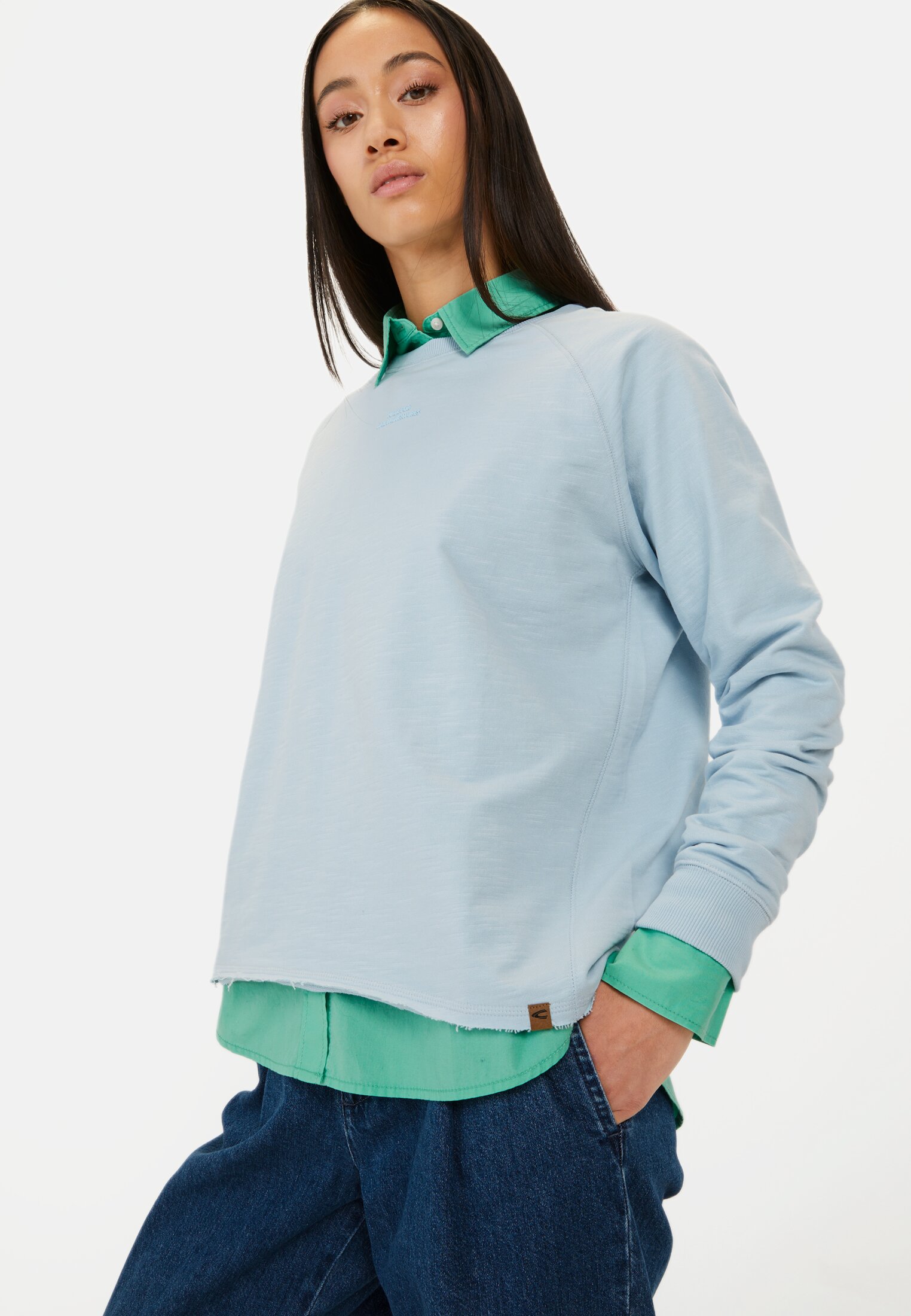 Women Long-sleeved shirt made of pure cotton Light Blue worn emotional