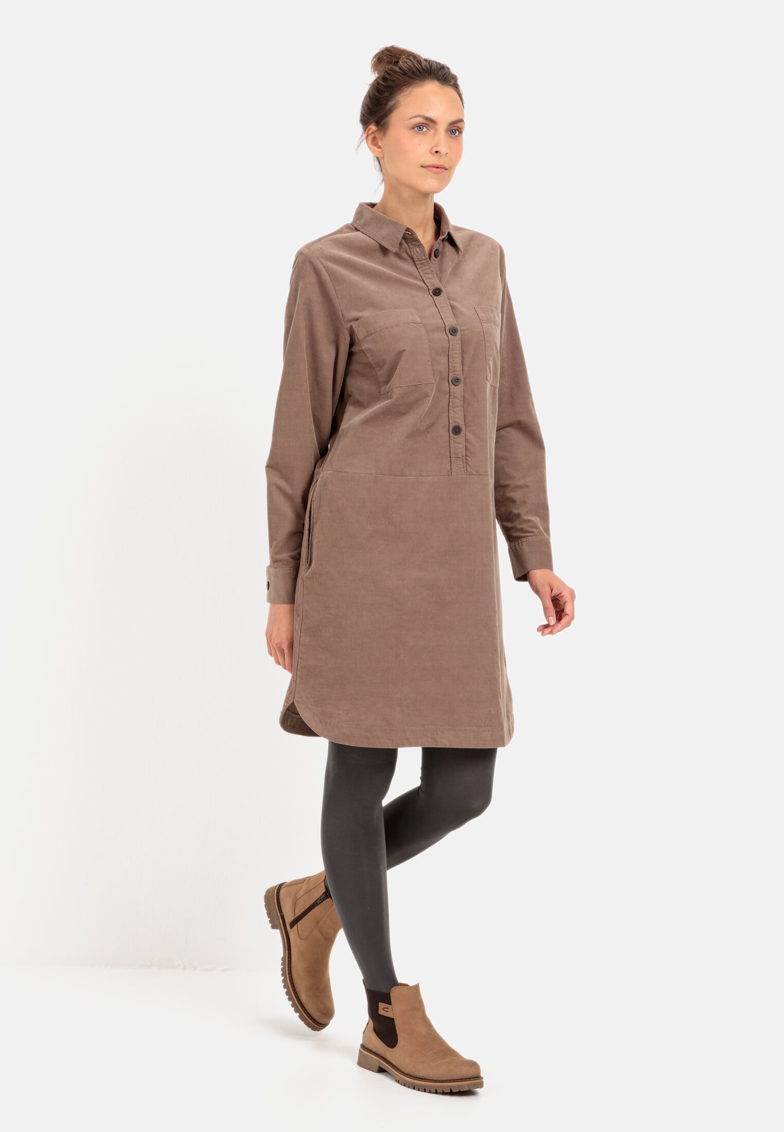 MI_391340-2S02-19_M3-00 Women Shirt dress with long sleeves Brown worn front full body