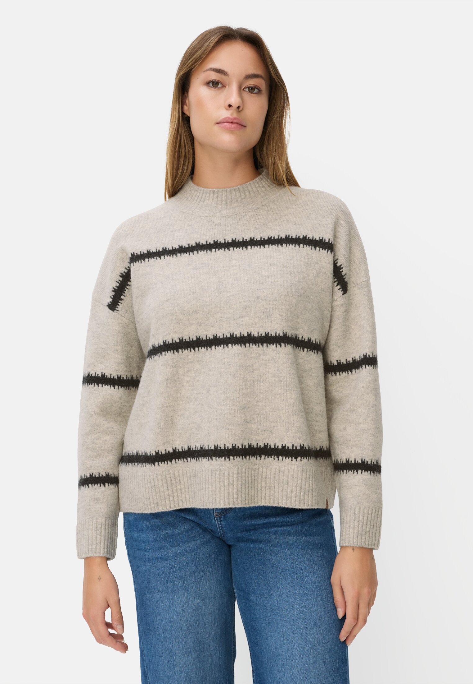 Vrouwen Trui met wijde mouwen Beige gedragen voor