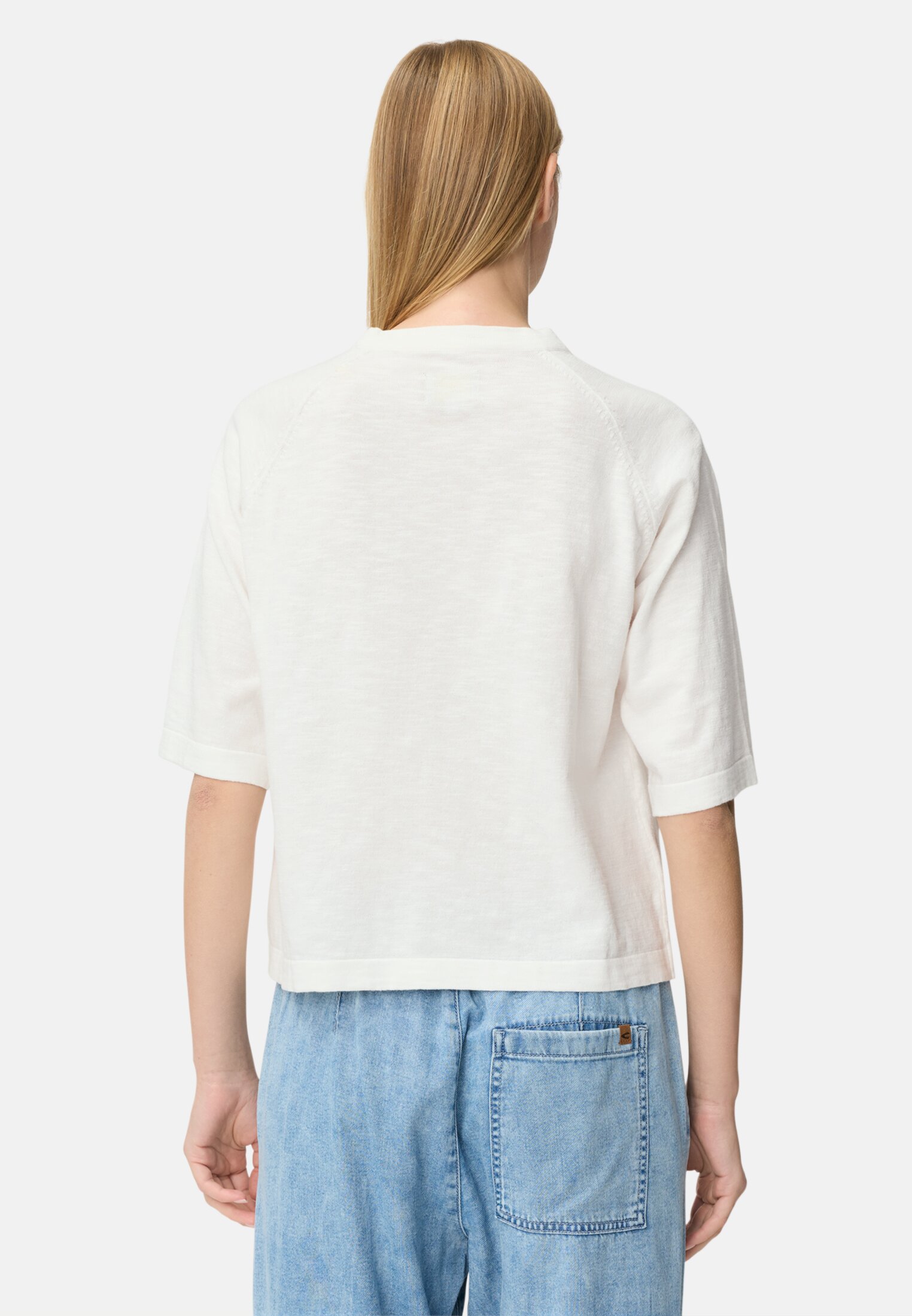 Women Oversized T-shirt with chest pocket Milk White worn back