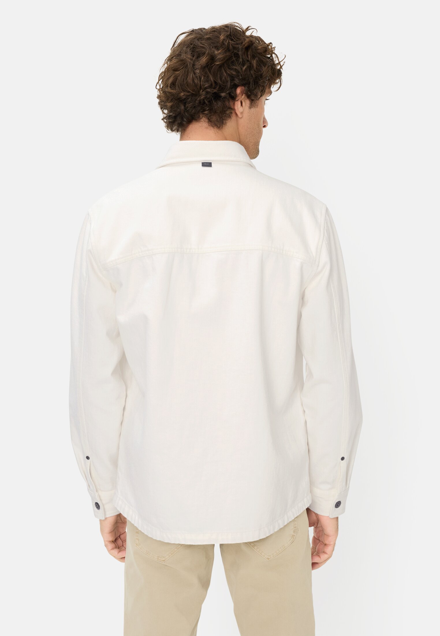 Men Long-sleeved shirt made of pure cotton Off-white worn back