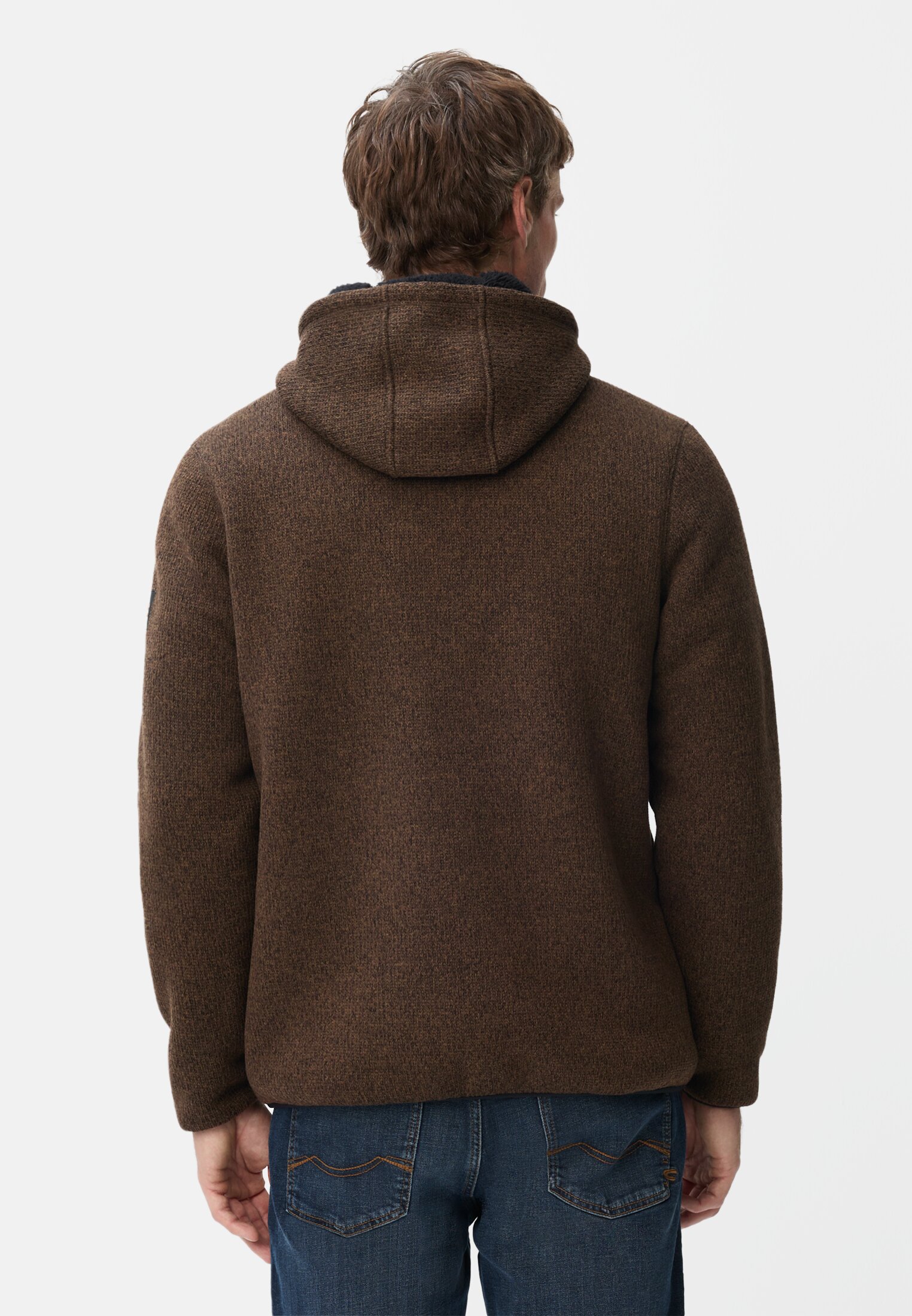 Heren Fleecevest met teddy voering Sepiabruin gedragen achter