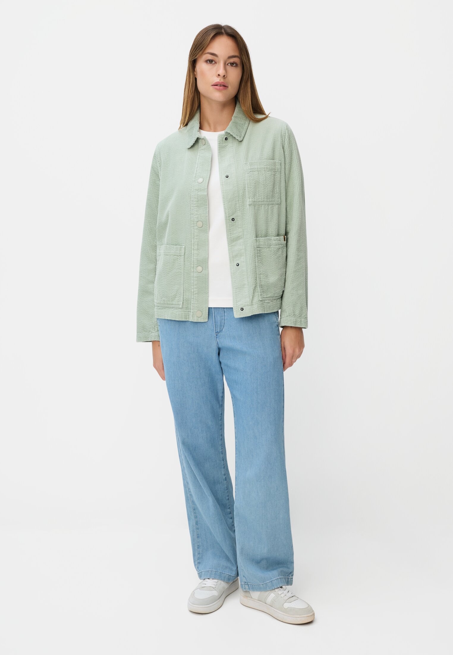 Vrouwen Blazer met workwear-details Munt gedragen voor lichaam compleet