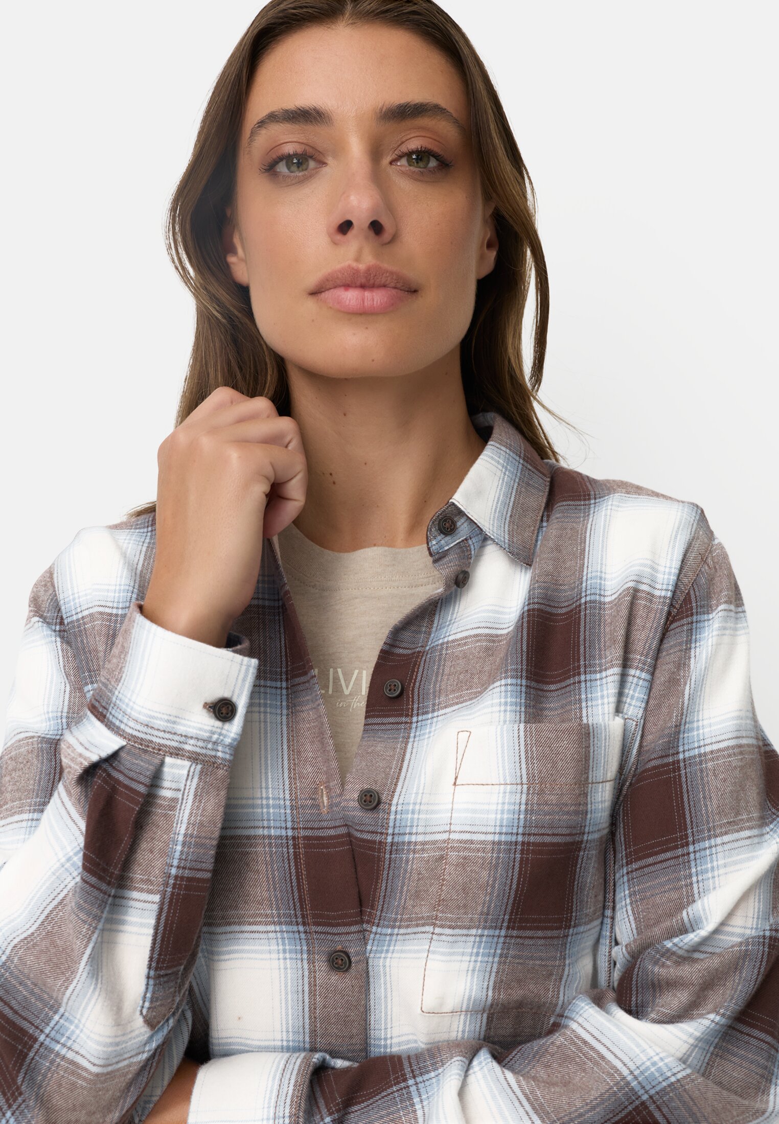 Women Blouse with breast pocket Brown worn detail close