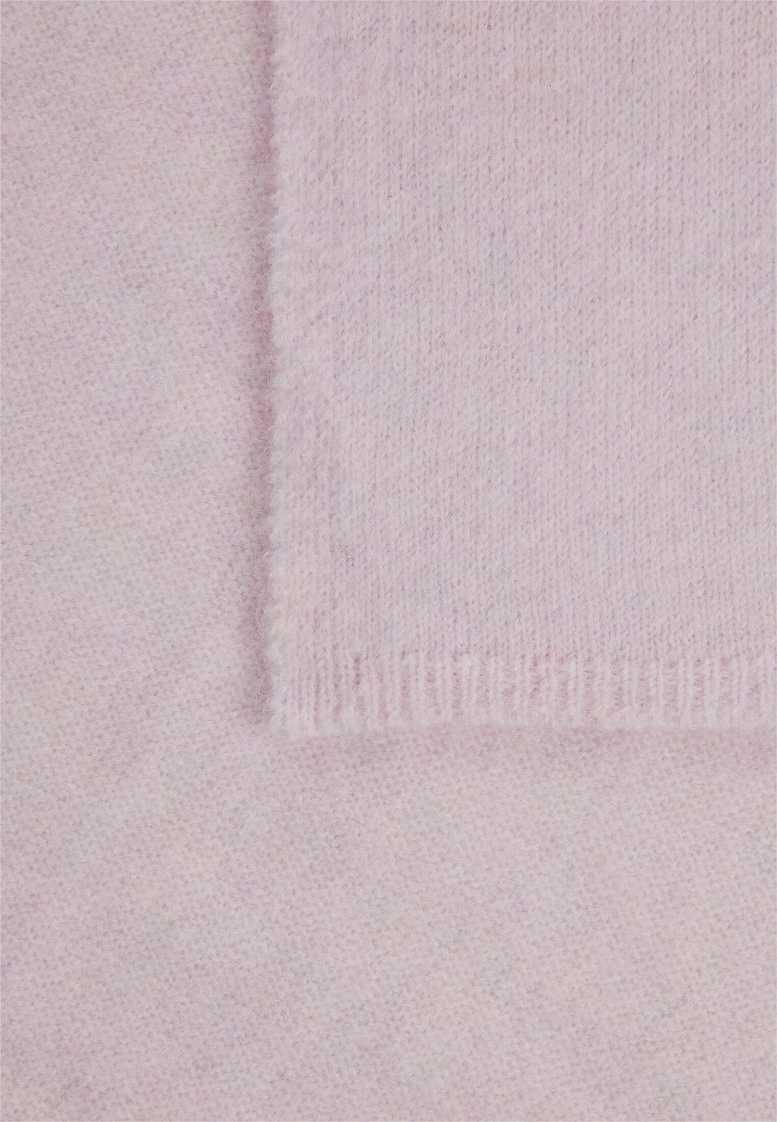Women Knitted scarf made from a polyester-wool blend Purple front close