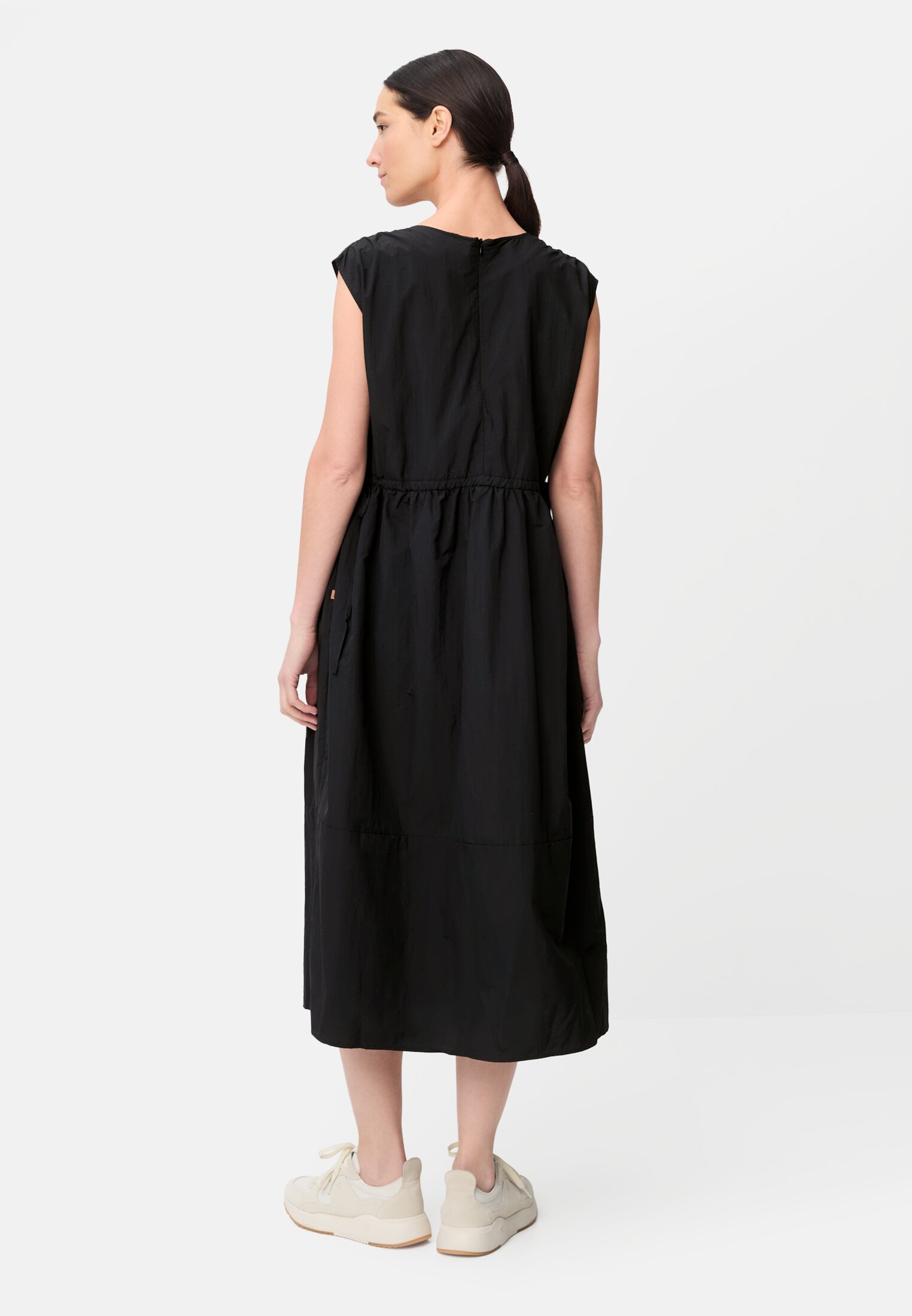 Women Dress with drawstring Caviar worn back
