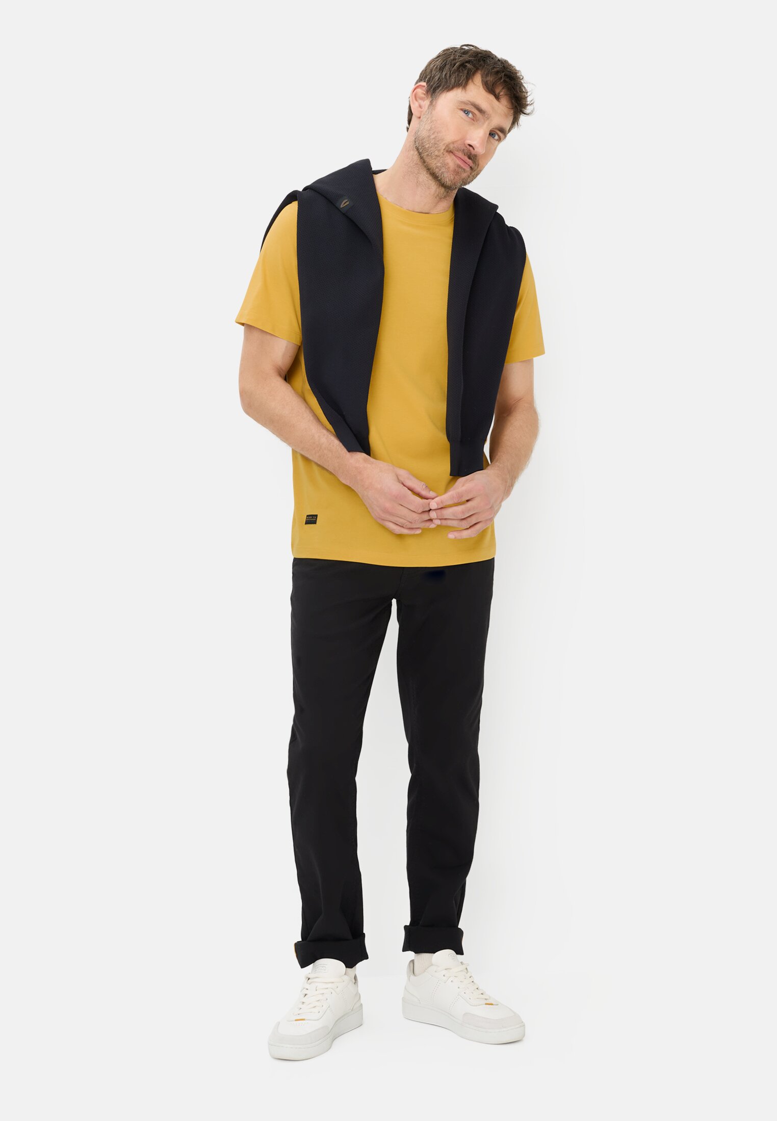 Men fleXXXactive® T-shirt with crew neck Sun Yellow worn front full body