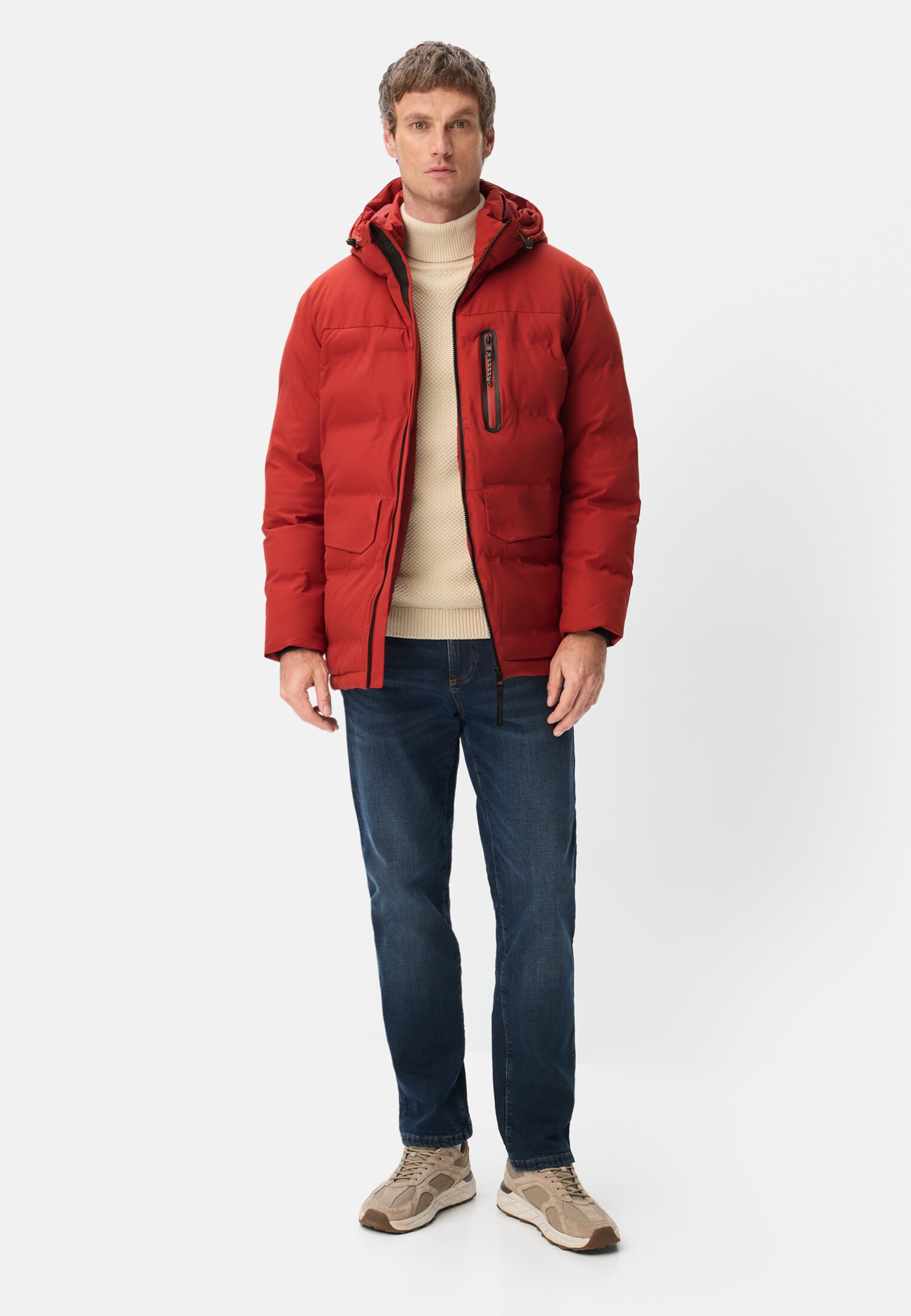 Herren teXXXactive® Funktionsjacke mit versiegelten Nähten Rot getragen vorne Ganzkörper