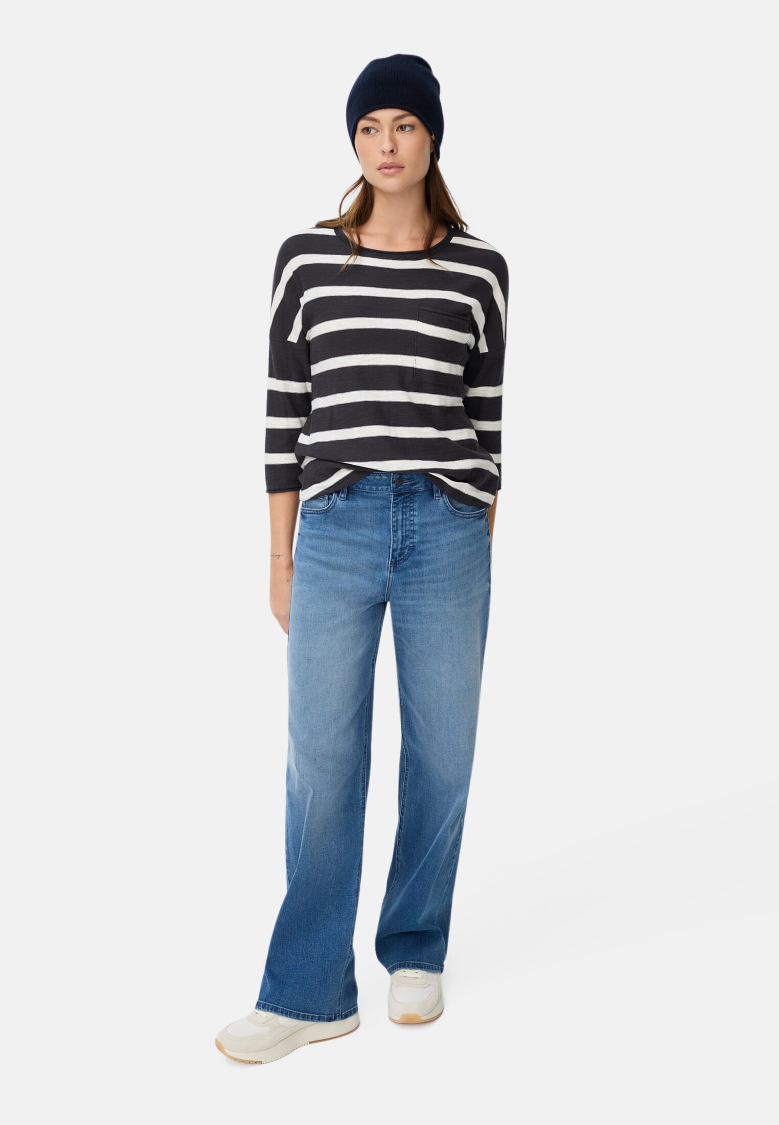 Women Boxy knit sweater with 3/4 sleeves Midnight Blue worn front full body