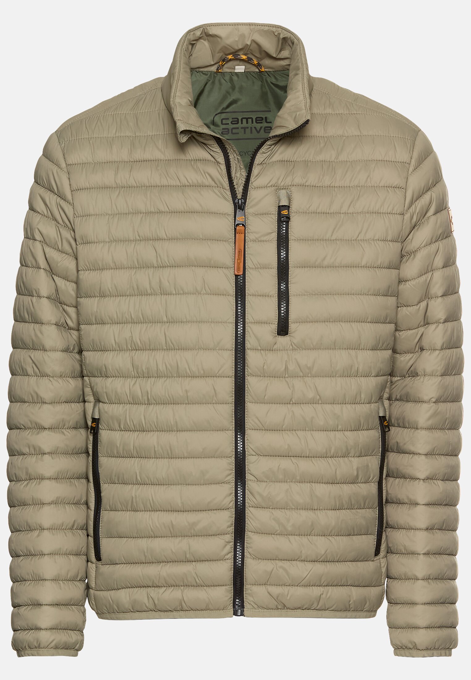 Herren Steppjacke mit Reißverschlusstaschen Grün frontal vorn