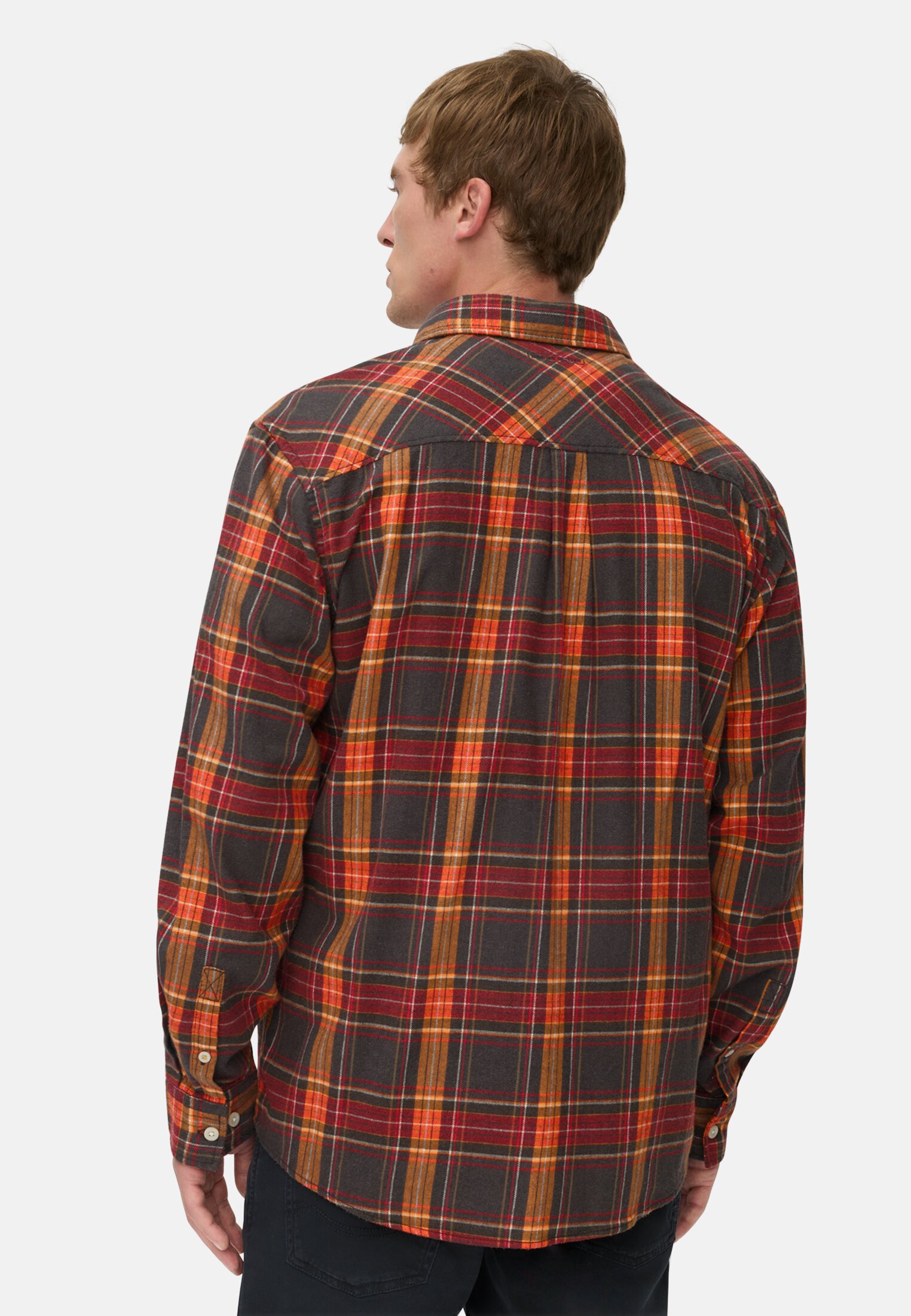 Herren fleXXXactive® Langarmhemd aus leichtem Flanell Orange getragen hinten