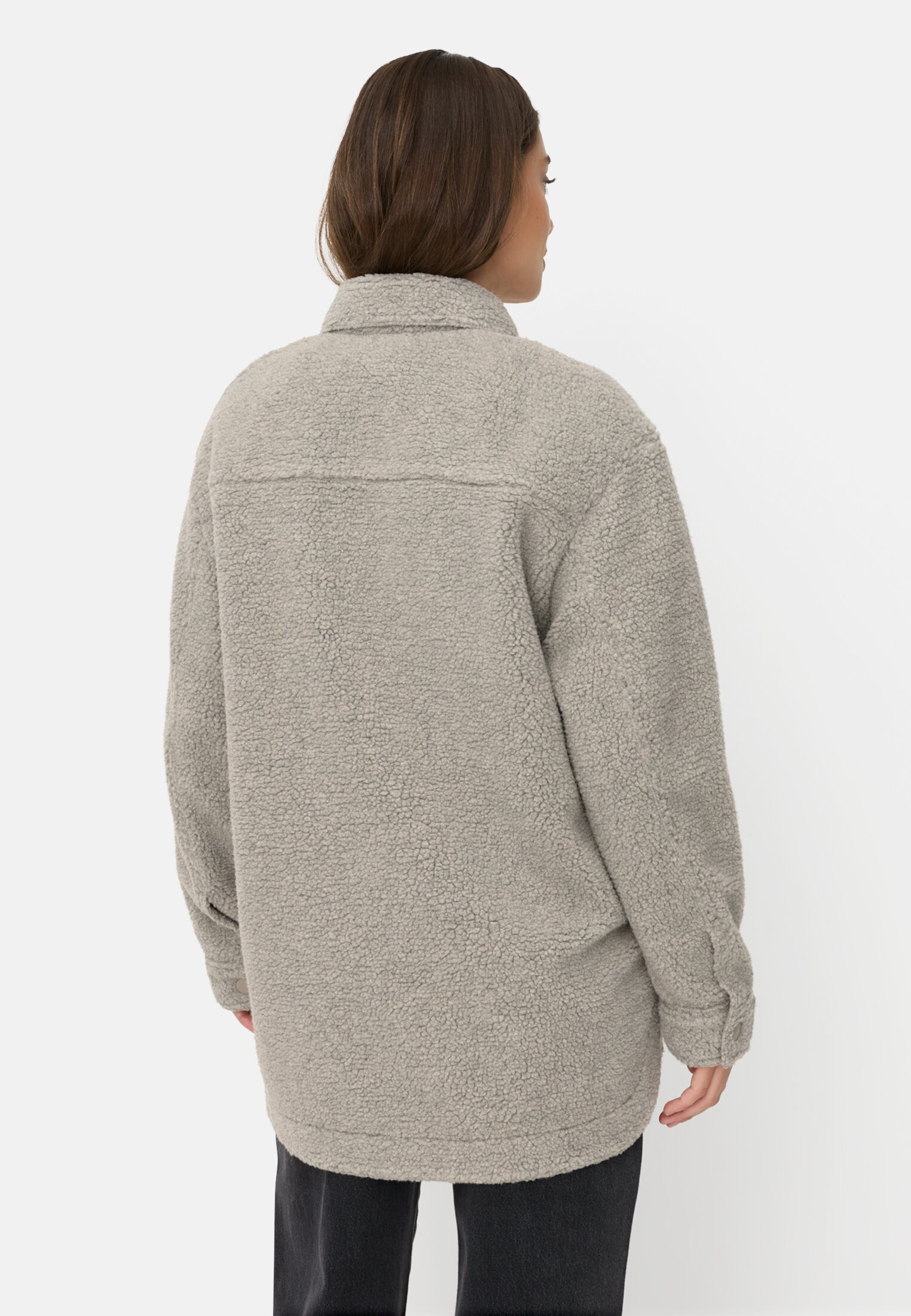 Damen Teddyblazer mit Seitentaschen Beige getragen hinten