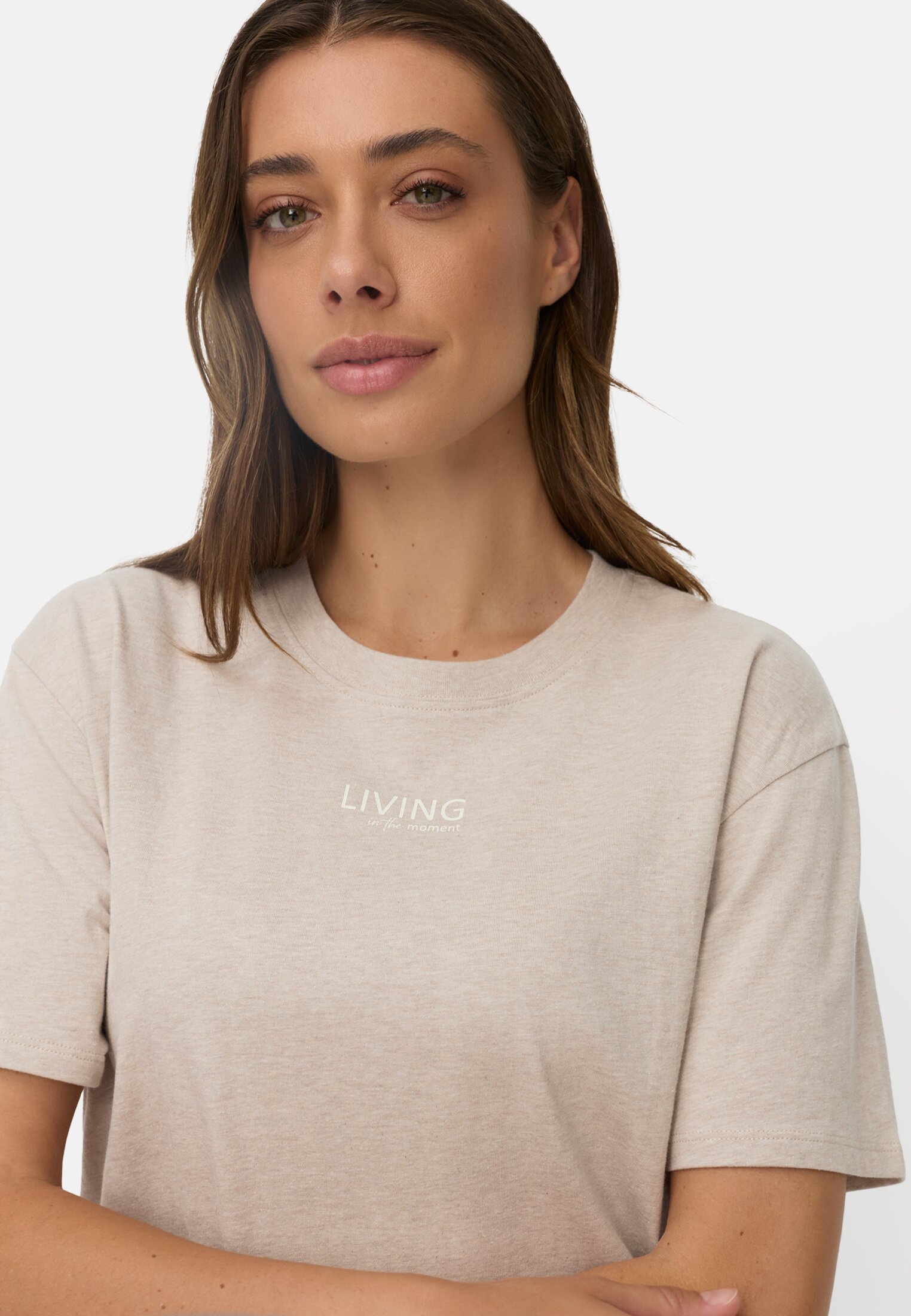 Women Printed T-shirt made of 100% cotton Beige worn detail close