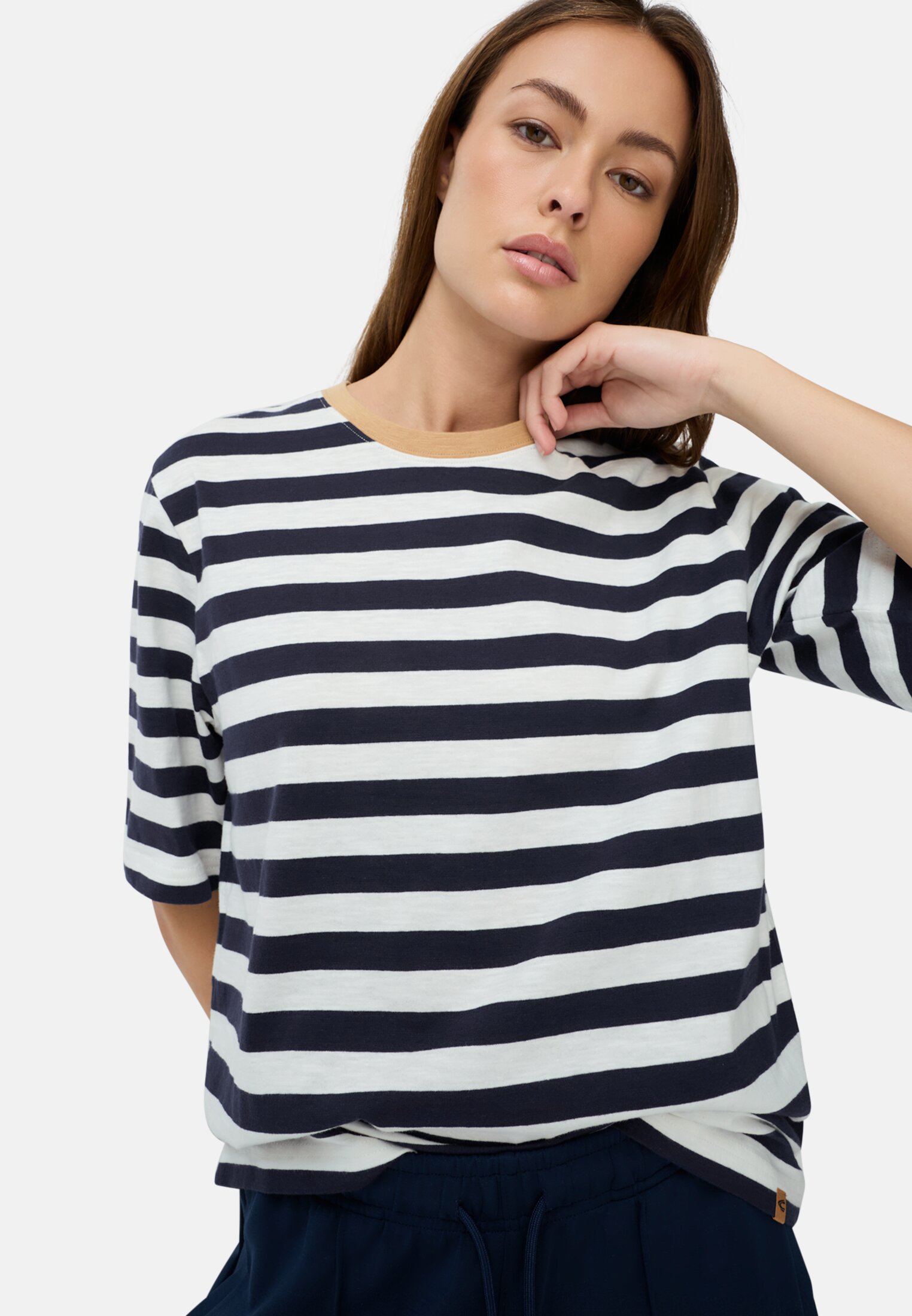 Women T-shirt with a striped pattern Blue and white striped worn emotional