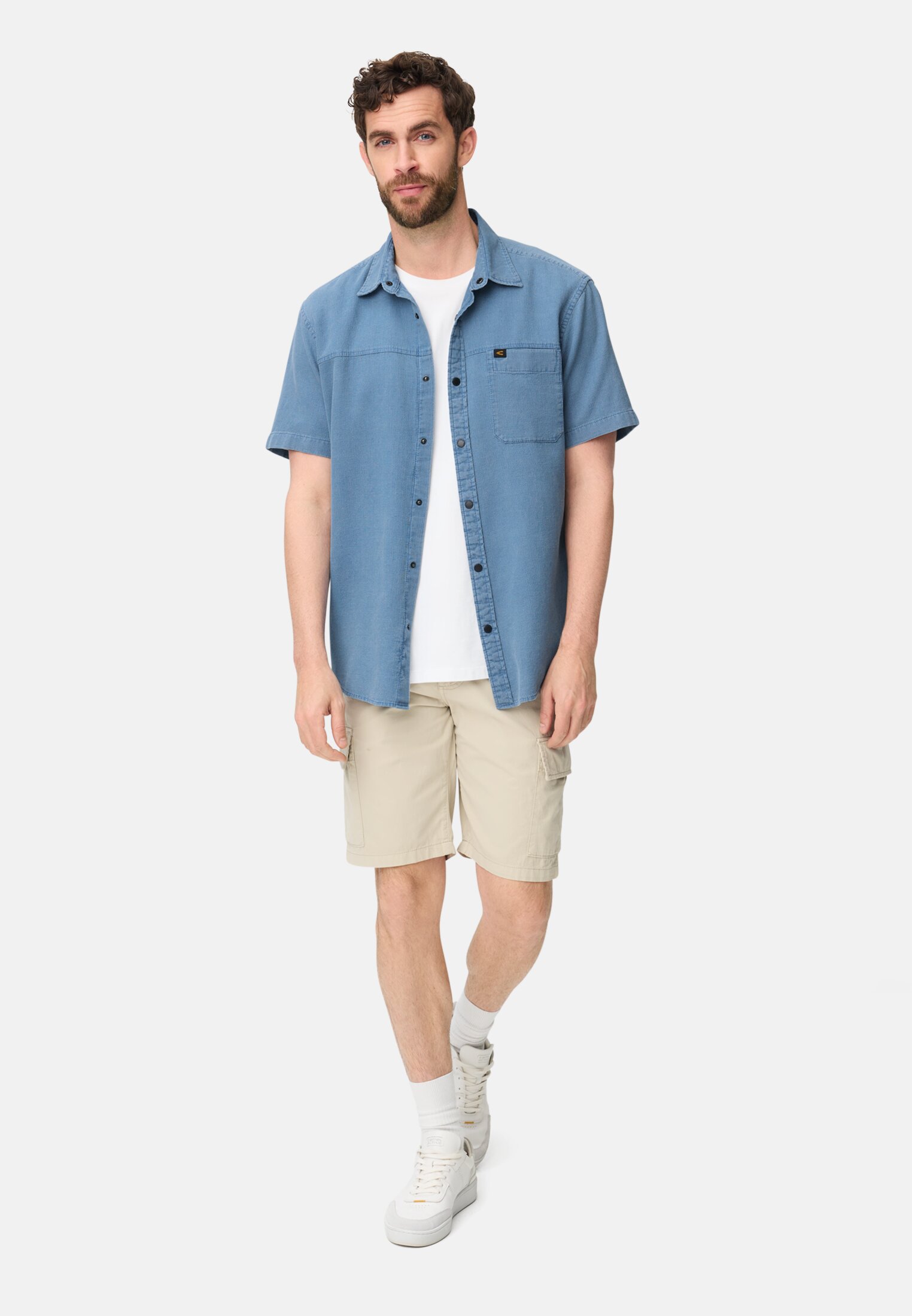 Men Short sleeve shirt made of pure cotton Sky Blue worn front full body