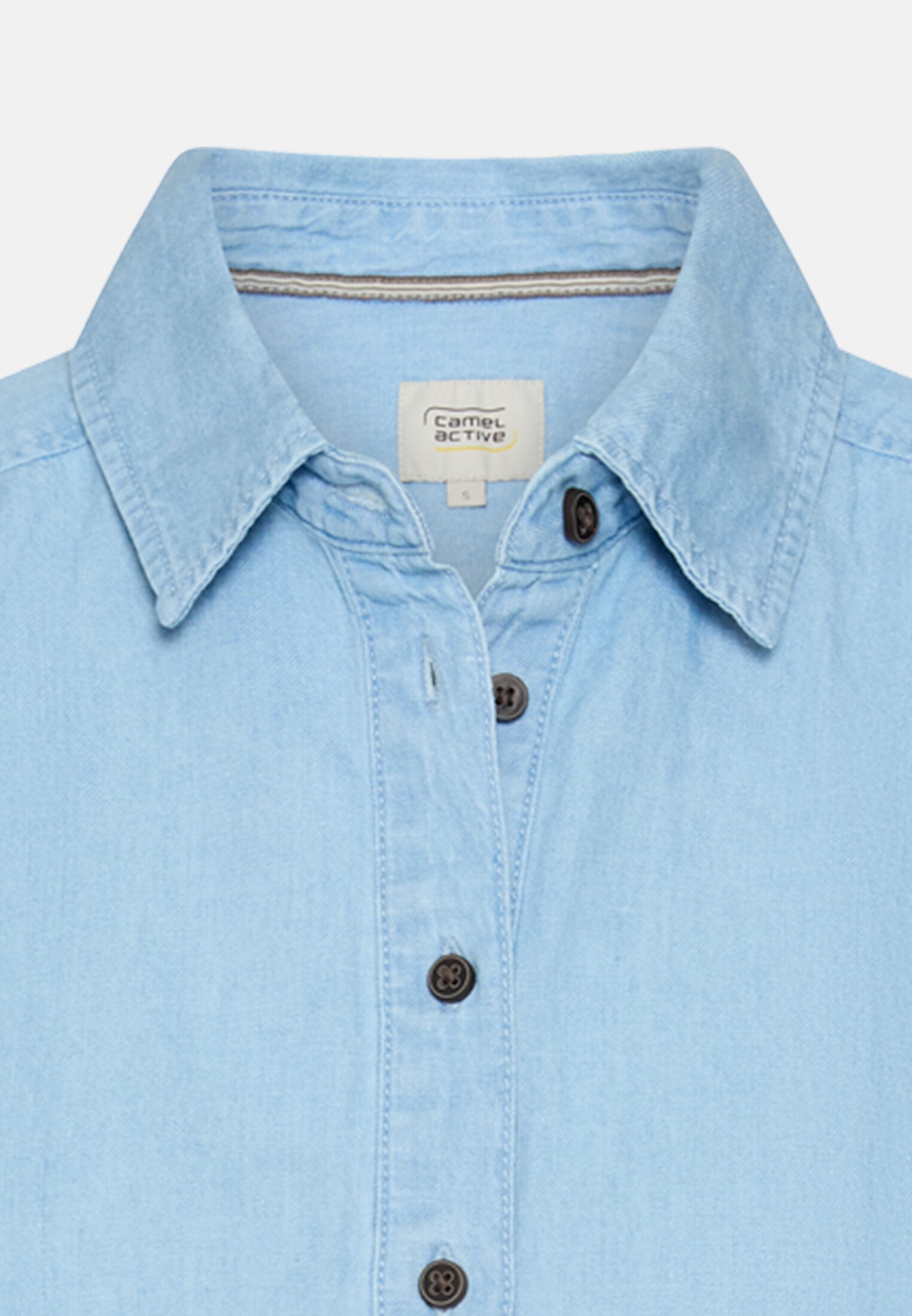 Damen Kurzarm Bluse mit Knopfleiste Hellblau vorne nah