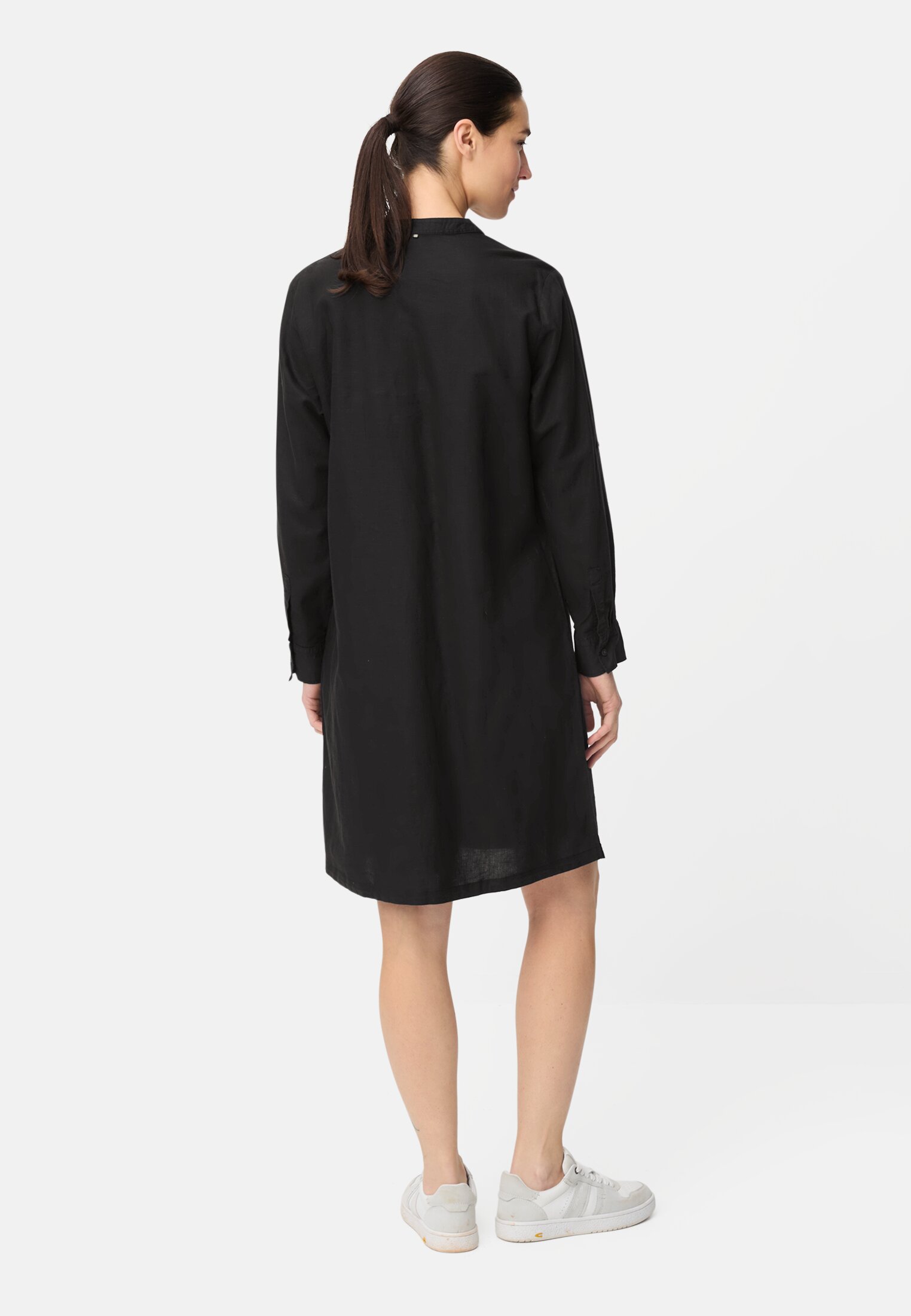 Women Shirt dress with stand-up collar Caviar worn back