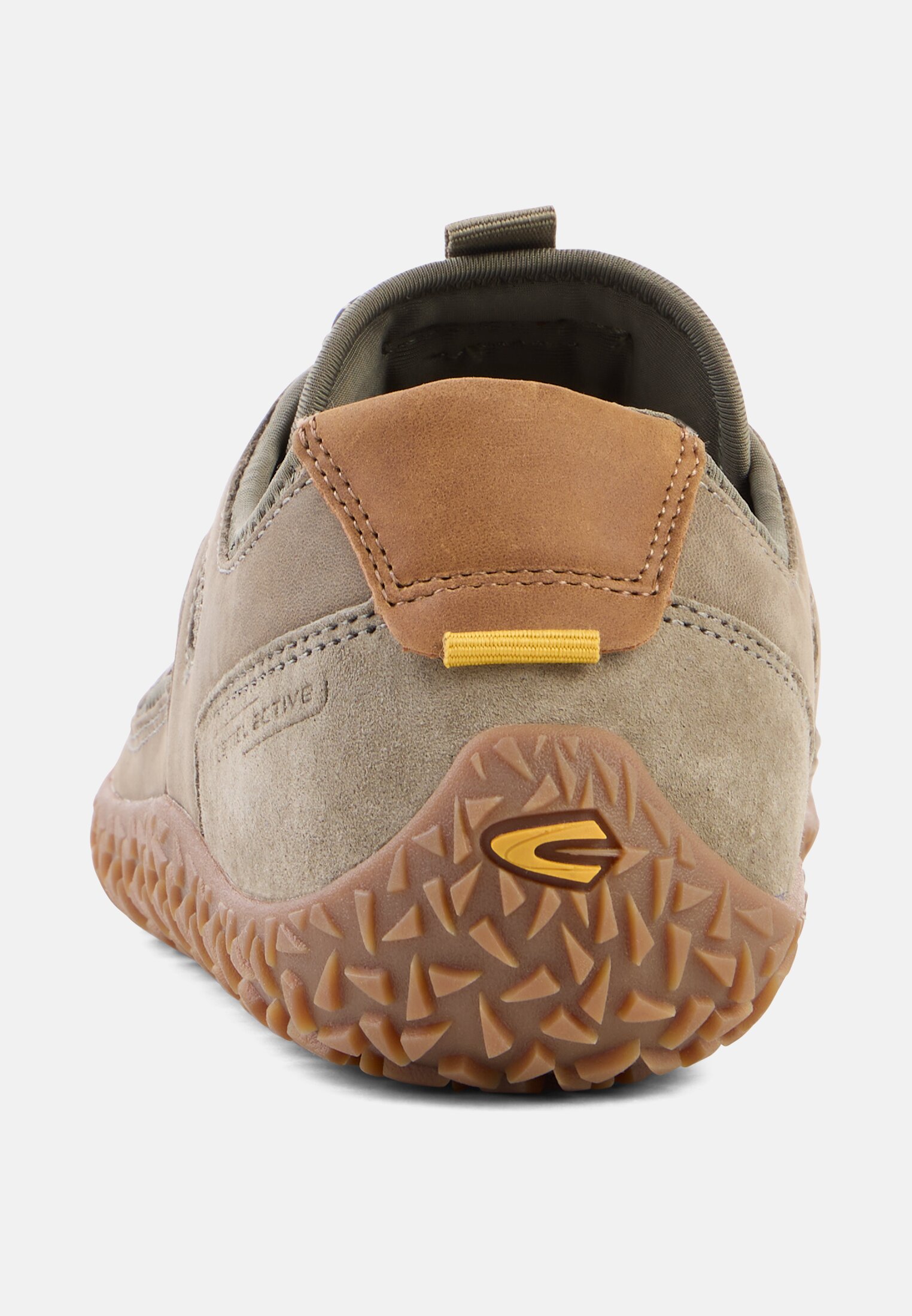 Herren Leichter Sneaker mit luftigen Partien Khaki vorne nah