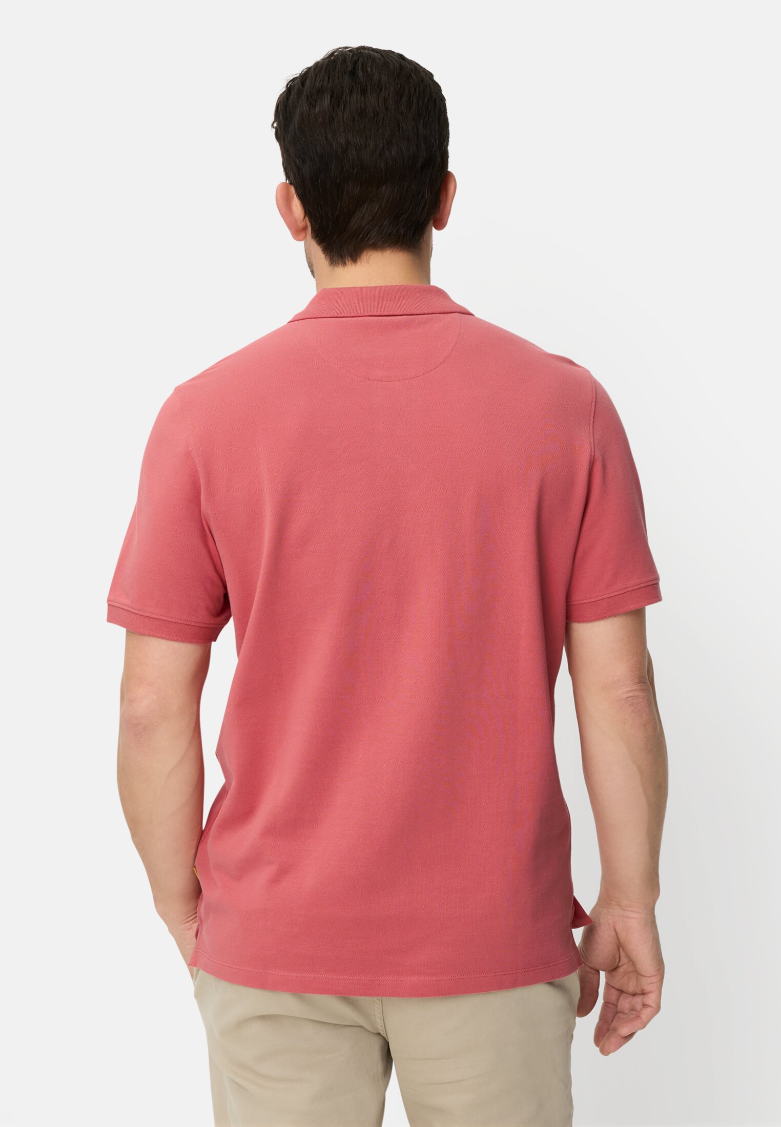 Heren Poloshirt met korte knoopsluiting Rood gedragen achter