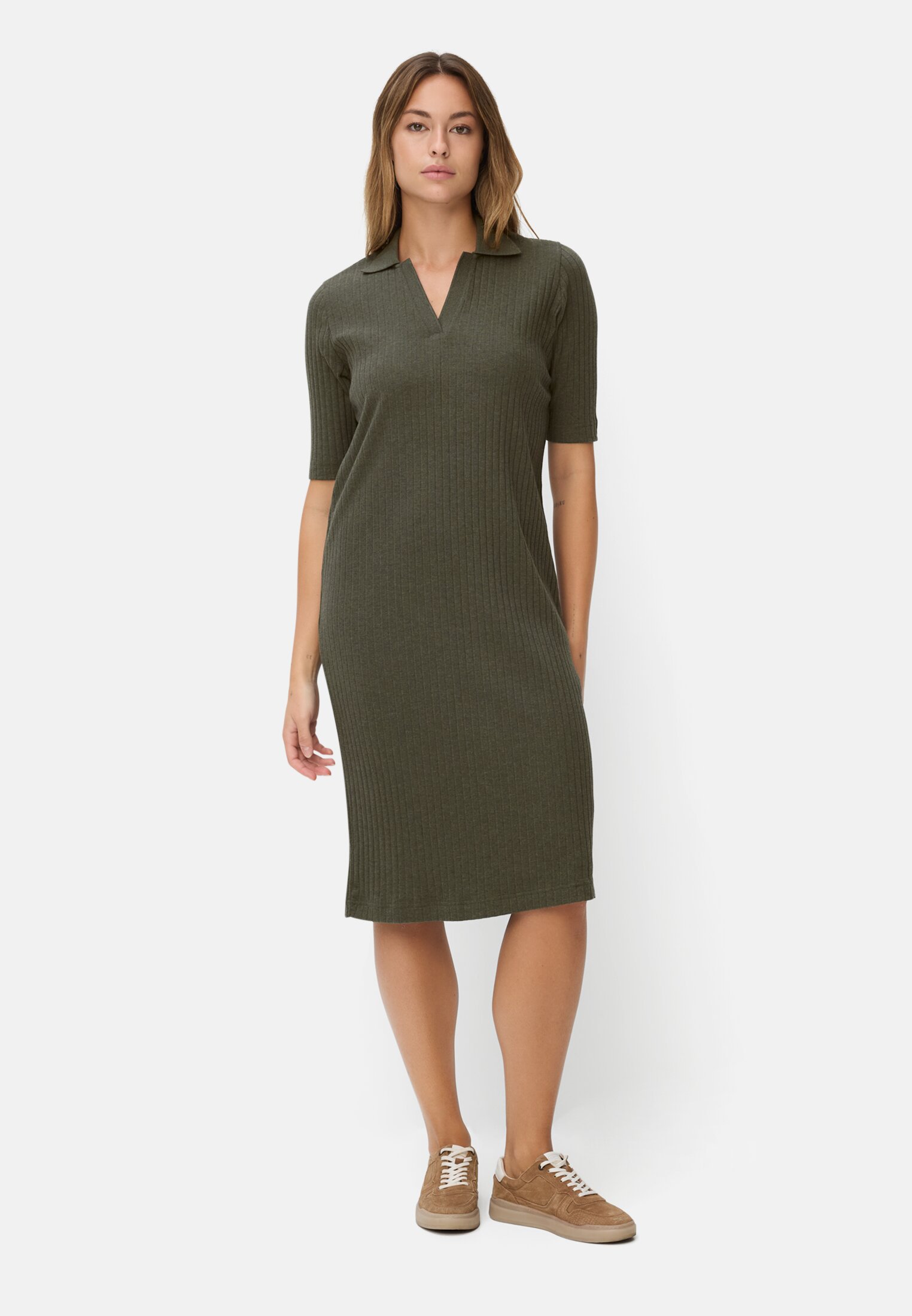 Damen Kleid aus Baumwollgemisch Dunkelgrün getragen vorne Ganzkörper
